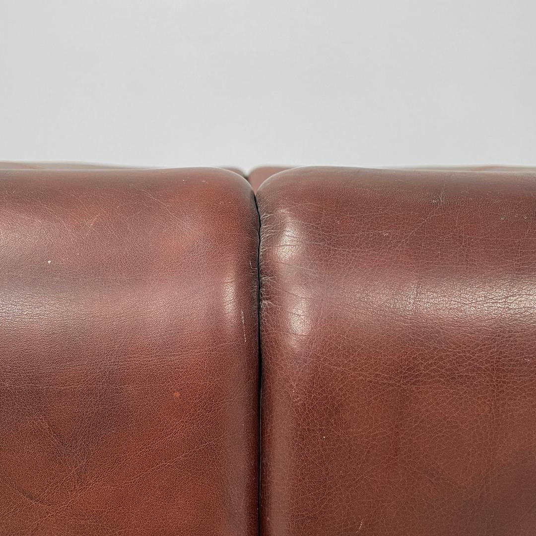 Italian modern brown leather pouf Coronado Afra and Tobia Scarpa for B&B, 1970s For Sale 4