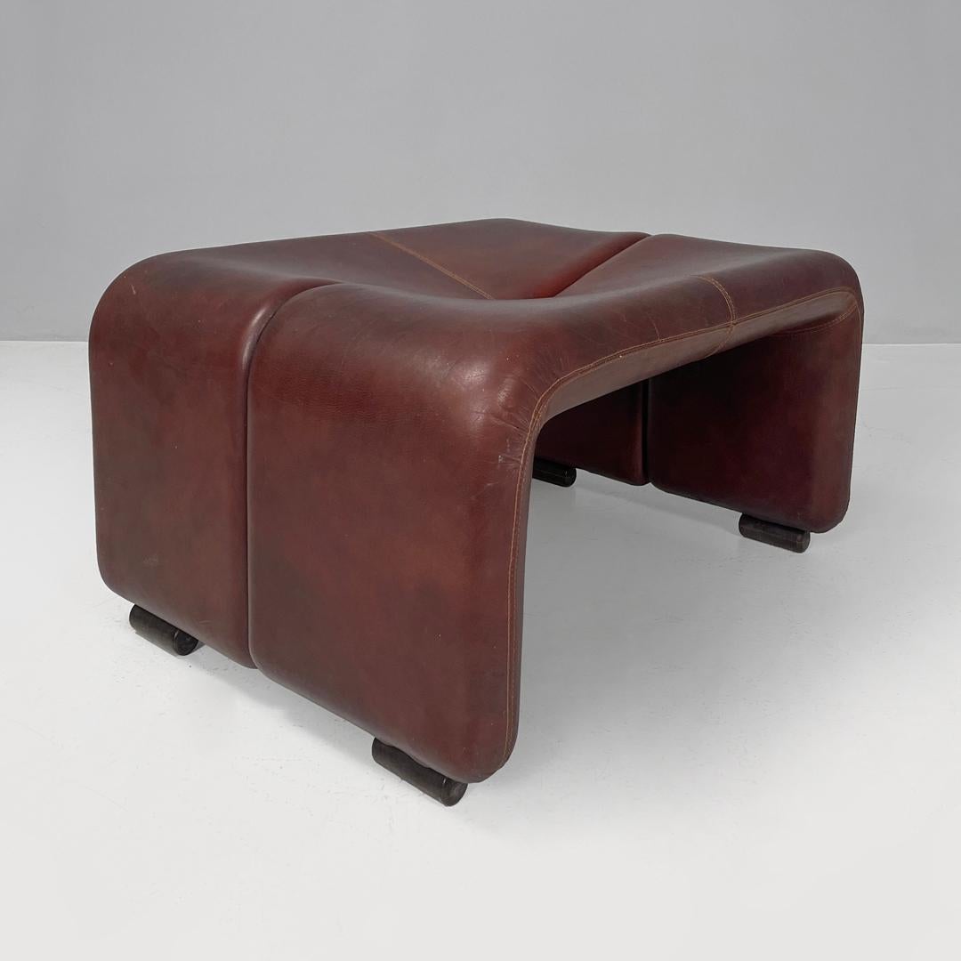 Italian modern brown leather pouf Coronado Afra and Tobia Scarpa for B&B, 1970s In Good Condition For Sale In MIlano, IT