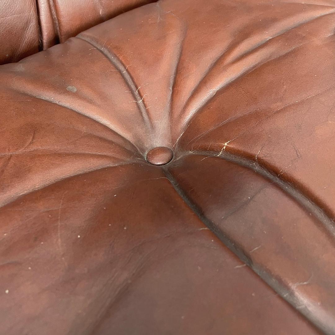 Italian modern brown leather sofa Coronado Afra and Tobia Scarpa for B&B, 1970s For Sale 6