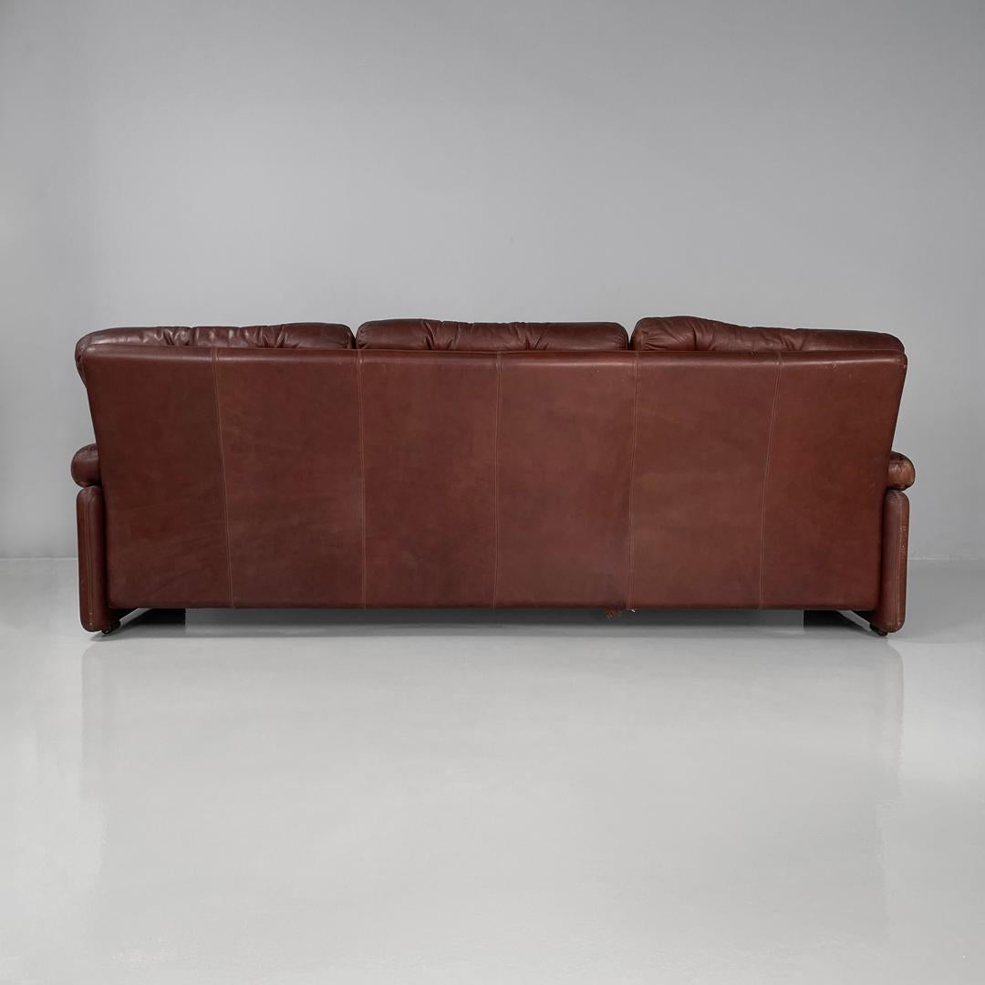 Italian modern brown leather sofa Coronado Afra and Tobia Scarpa for B&B, 1970s For Sale 1