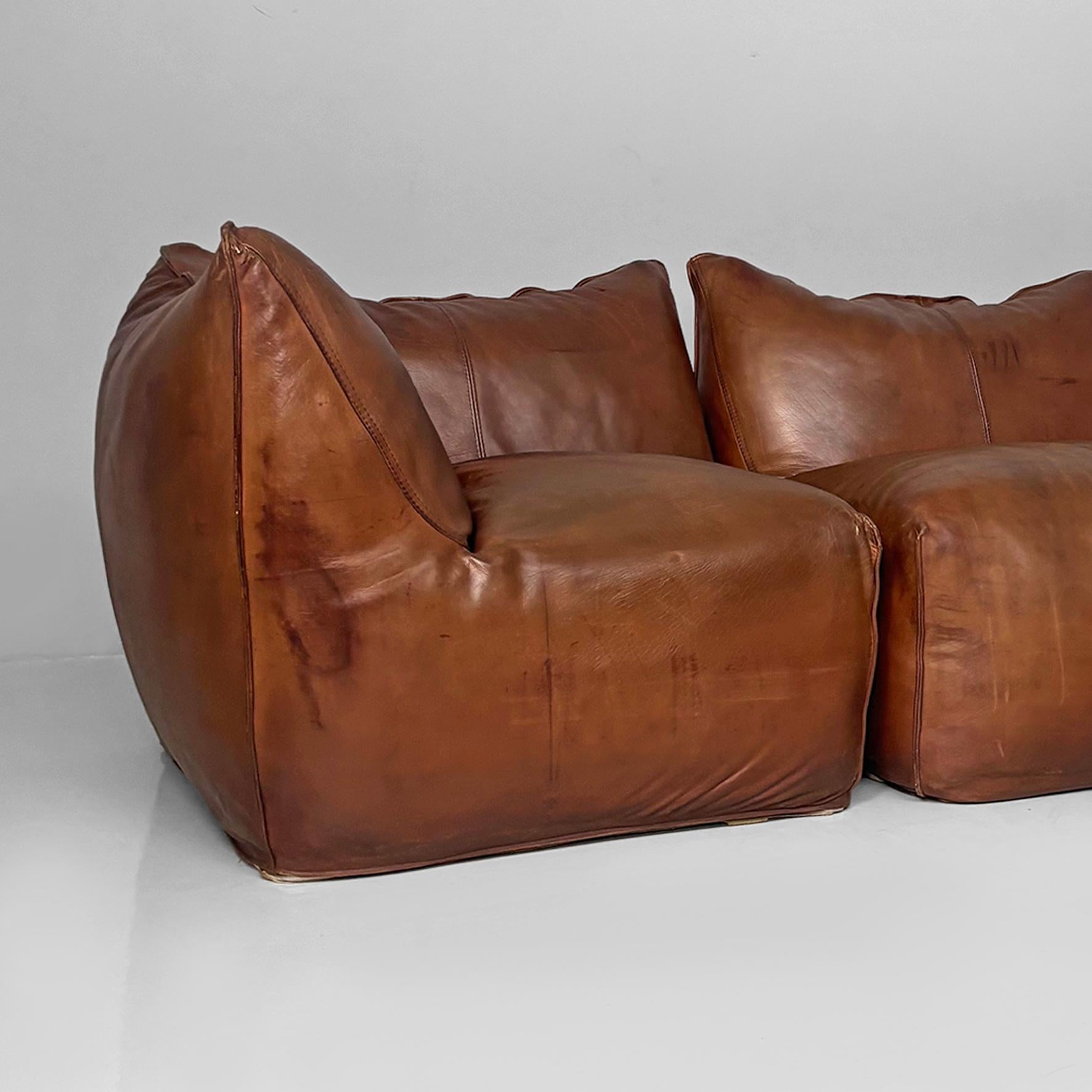Divano moderno italiano in pelle marrone Le Bambole di Mario Bellini per B&B, anni '80 in vendita 1