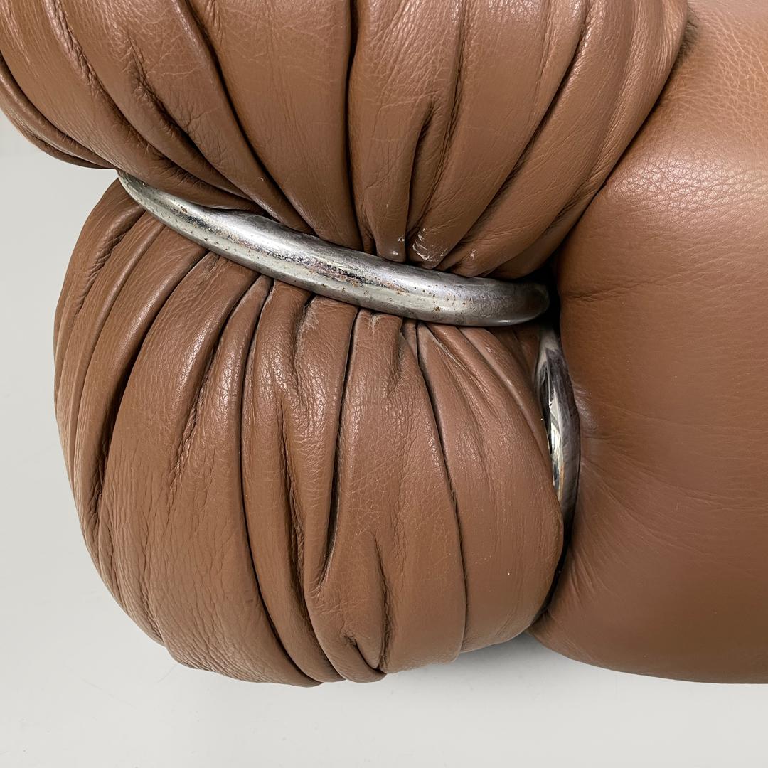 Italienisches modernes braunes Ledersofa Sesann Gianfranco Frattini für Cassina, 1970er Jahre im Angebot 11