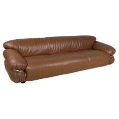 Italian modern brown leather sofa Sesann Gianfranco Frattini for Cassina, 1970s