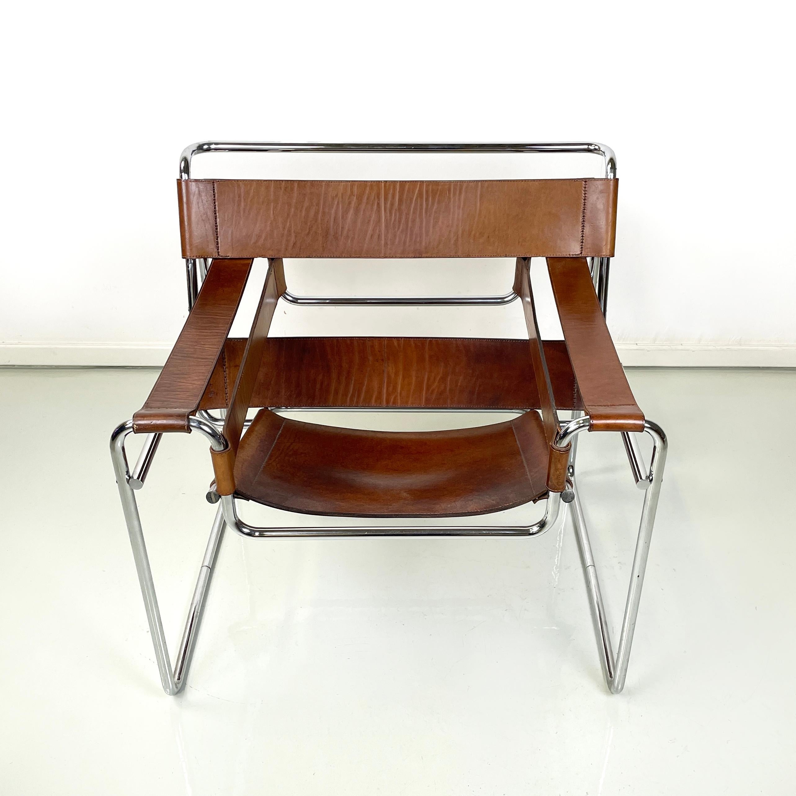 Italienische Moderne Brauner Leder-Stahl-Sessel Wassily von Breuer für Gavina, 1970er Jahre im Zustand „Gut“ in MIlano, IT