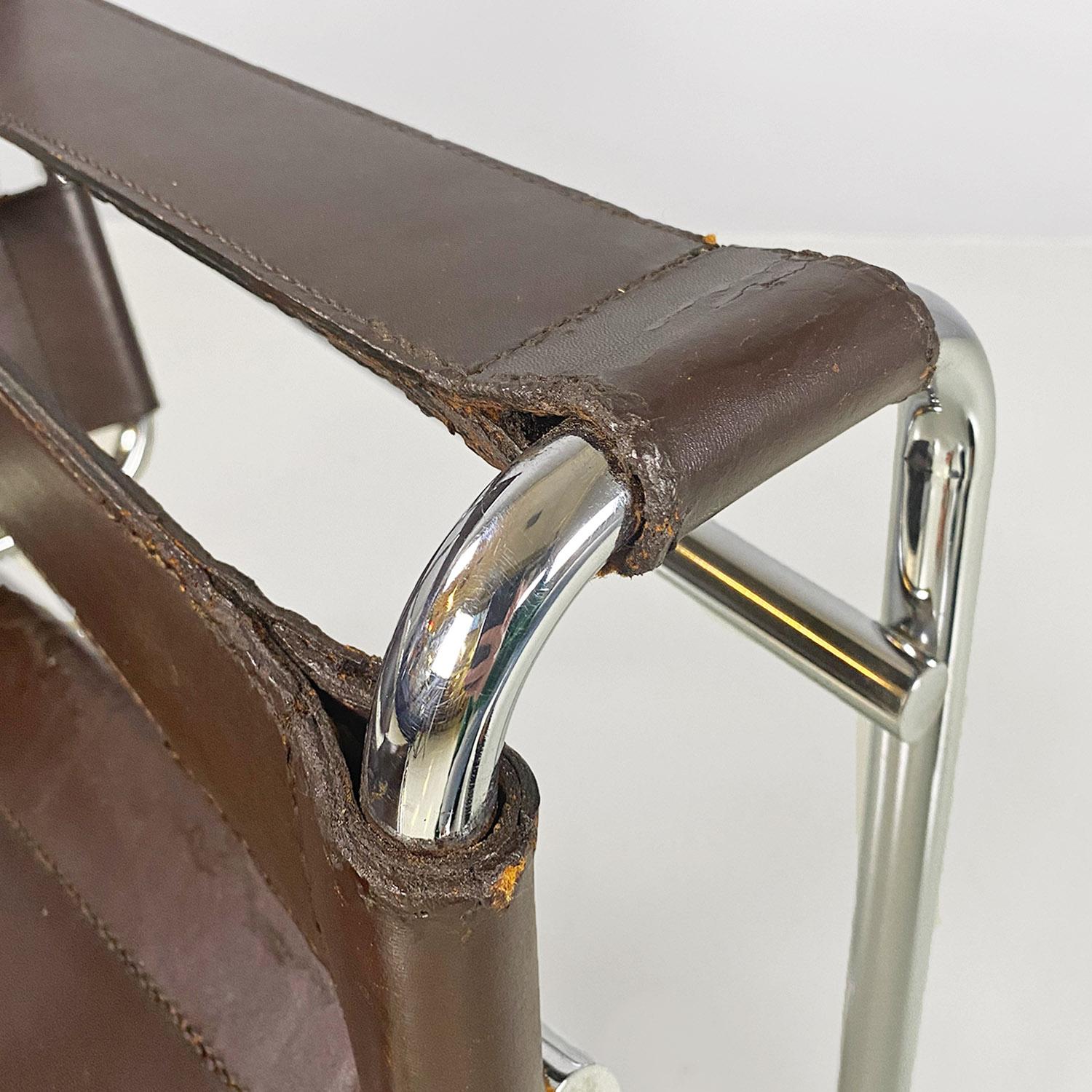 Italian modern brown leather Wassily armchair by Marcel Breuer for Gavina, 1970s For Sale 4