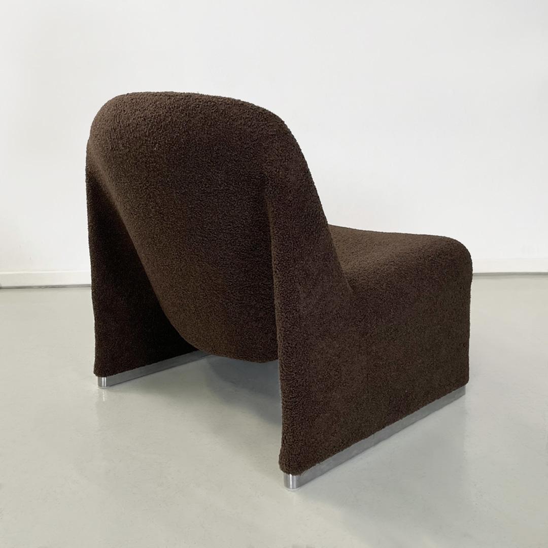 Metal Italian modern brown teddy Alky armchairs by Piretti for Anonima Castelli, 1970s For Sale