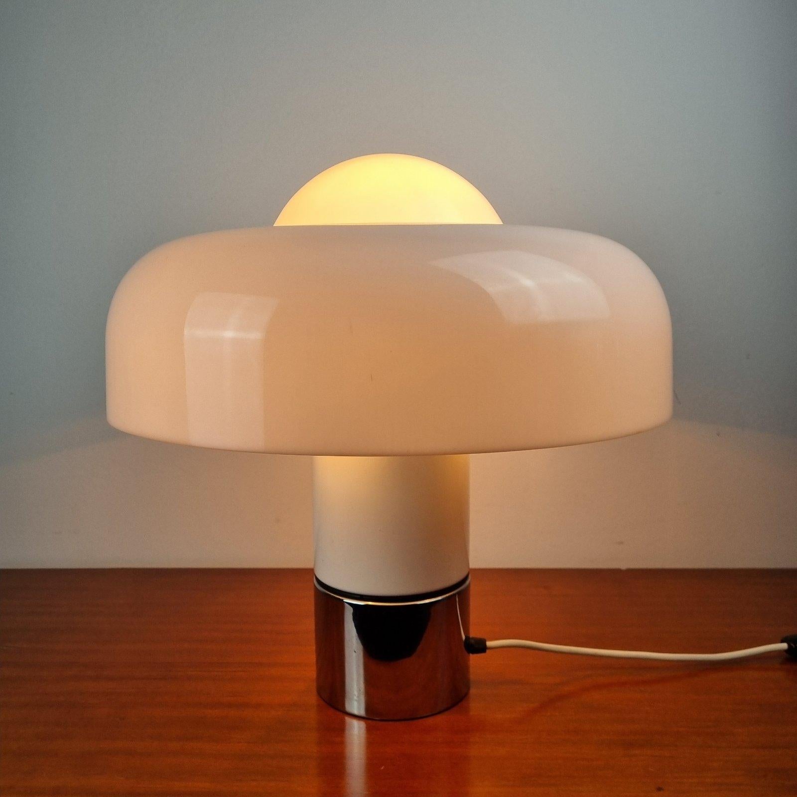 Italian Modern Brumbury Table Lamp by Luigi Massoni for Guzzini, Italy 70s For Sale 6