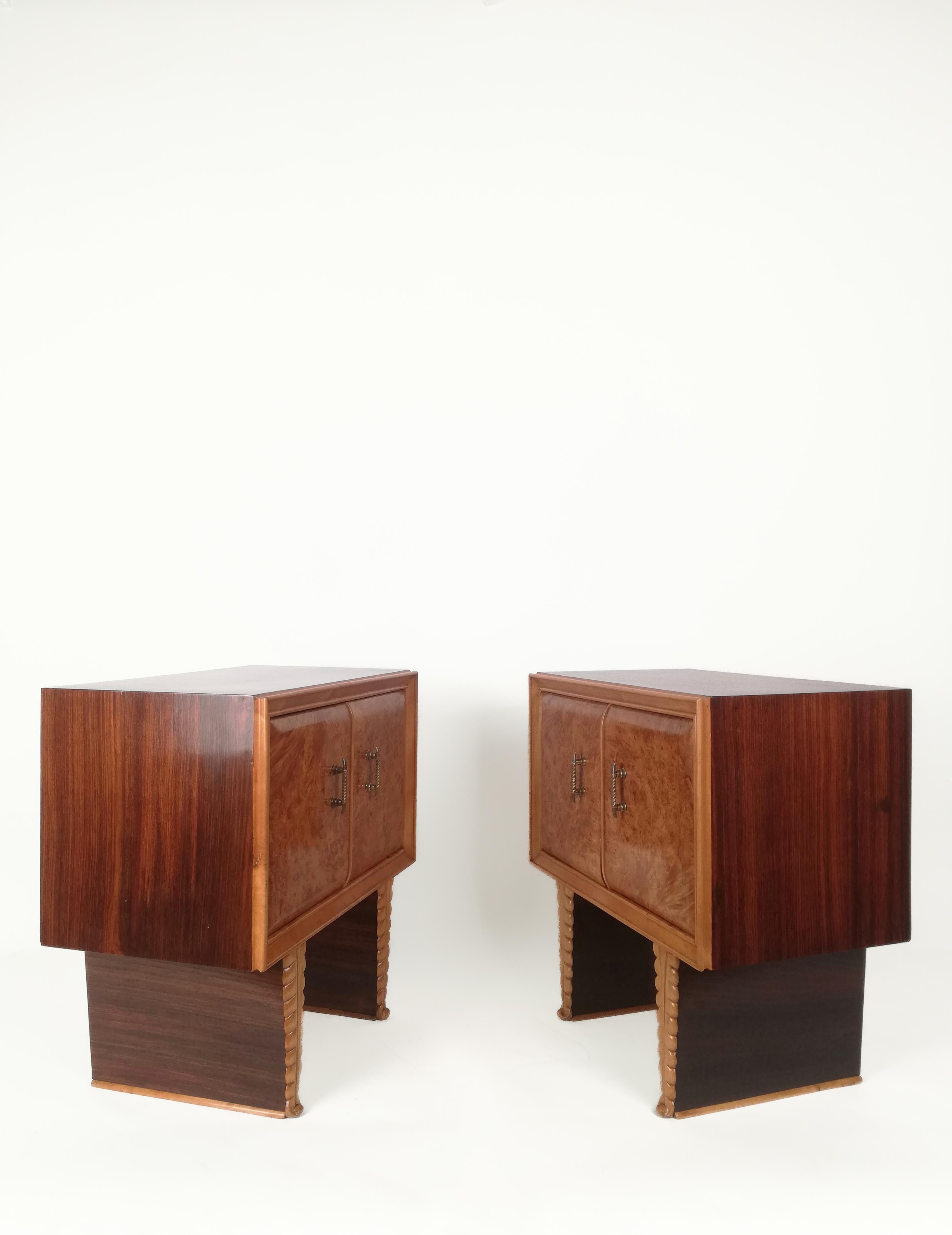 Mid-Century Modern Italian Modern Burled Walnut Bedside Tables in the Style of Paolo Buffa 