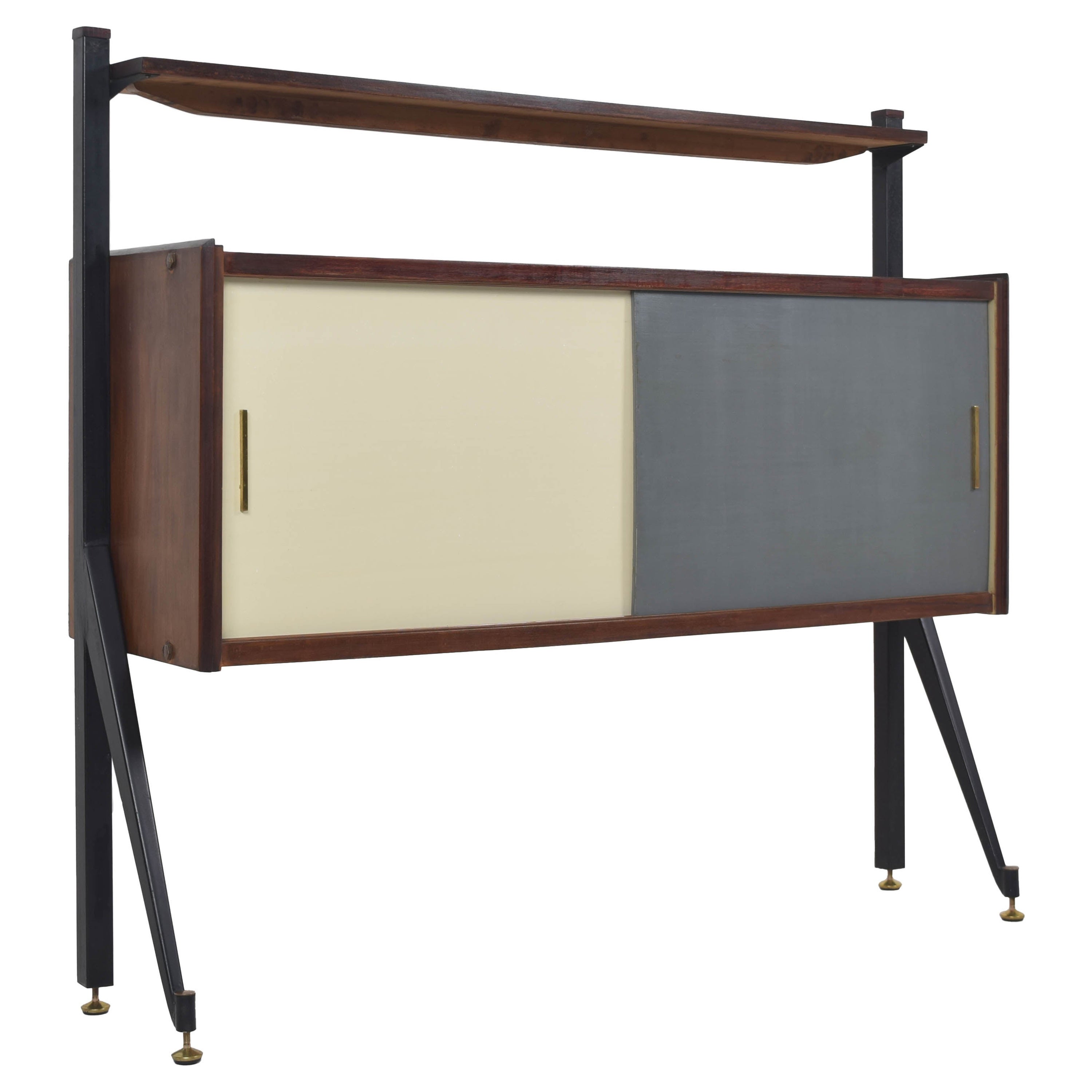 Armario moderno italiano con puertas correderas de colores, Italia, años 70