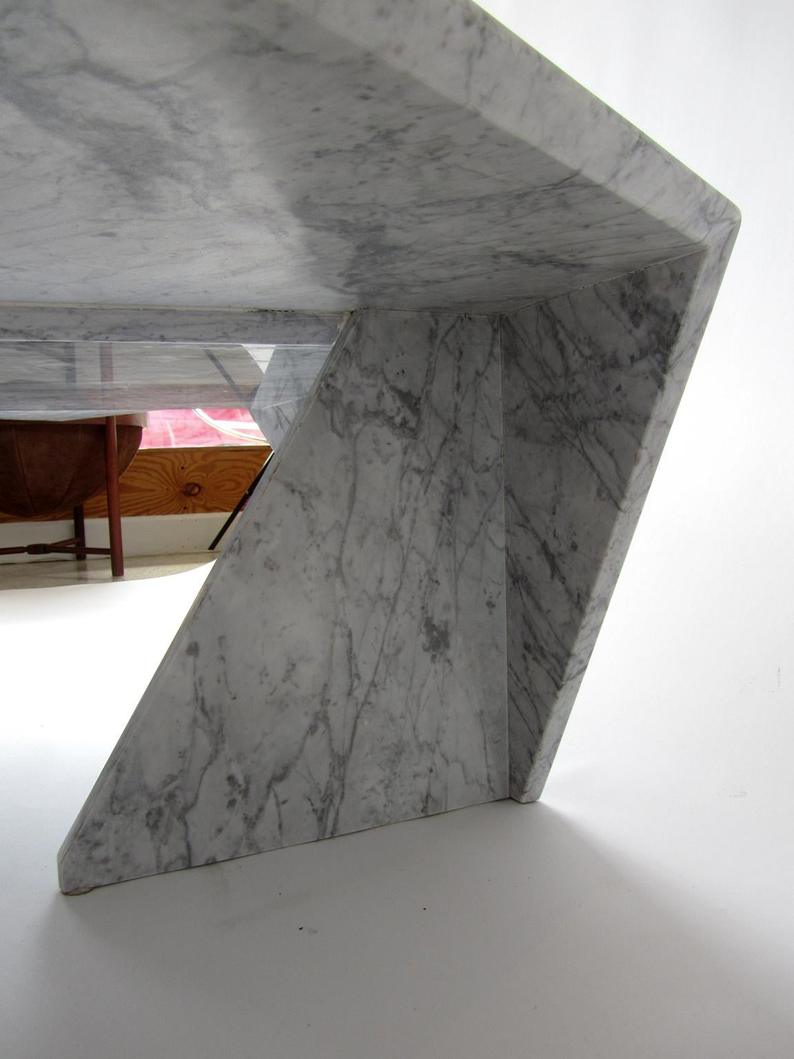 contemporary marble coffee table