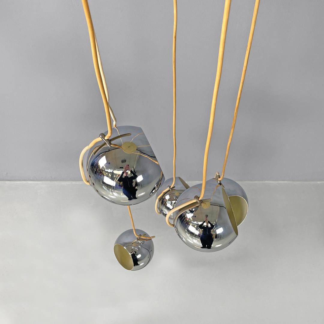 Metal Italian modern cascade chandelier with chromed metal spheres, 1970s For Sale