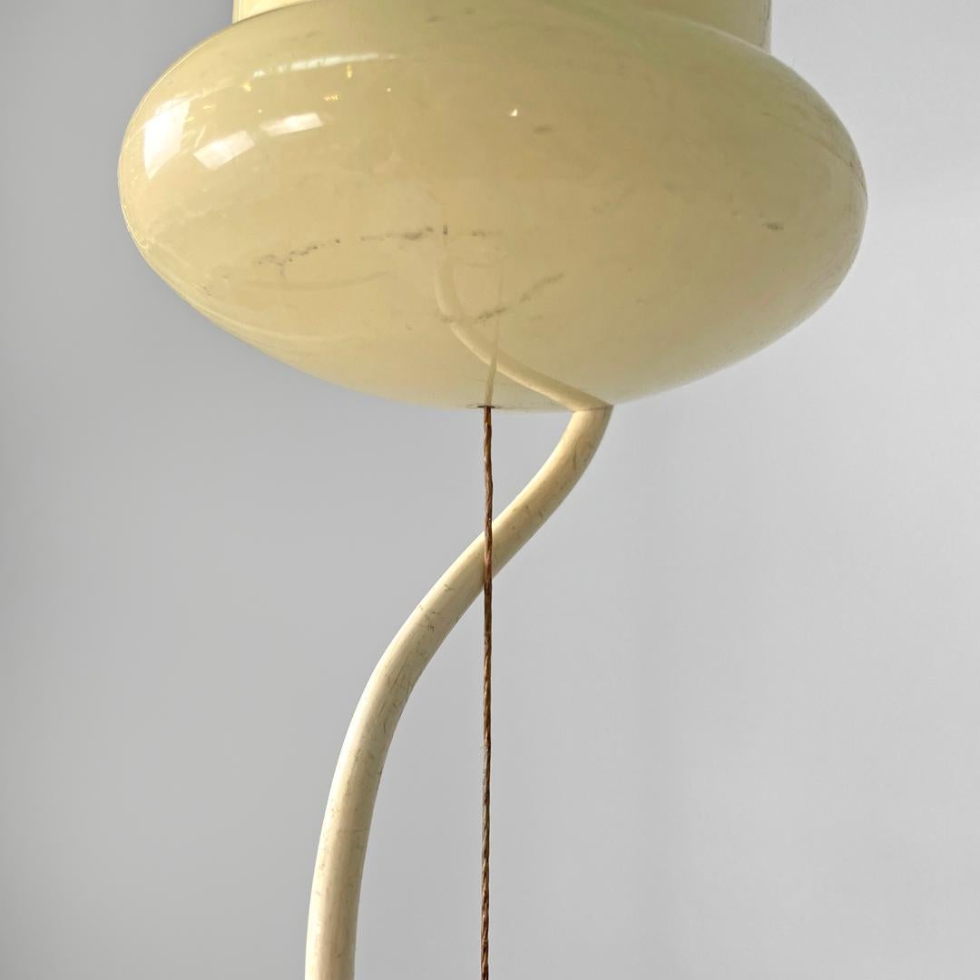 Italian modern ceiling lamp Alicante Emanuele Ponzio for Harvey Guzzini, 1970s For Sale 2