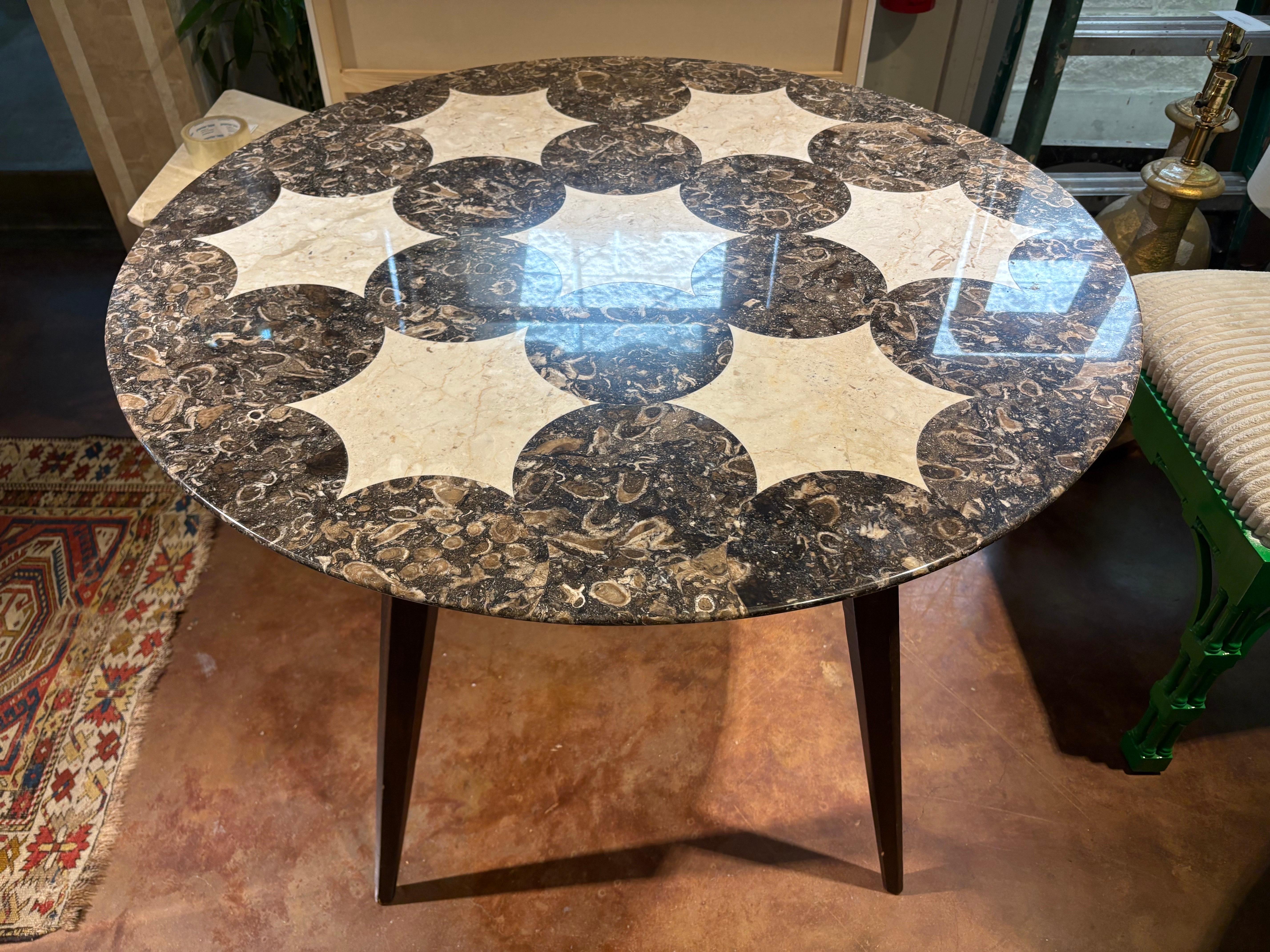 Mid-Century Modern Table centrale moderne italienne par Ico Parisi en vente