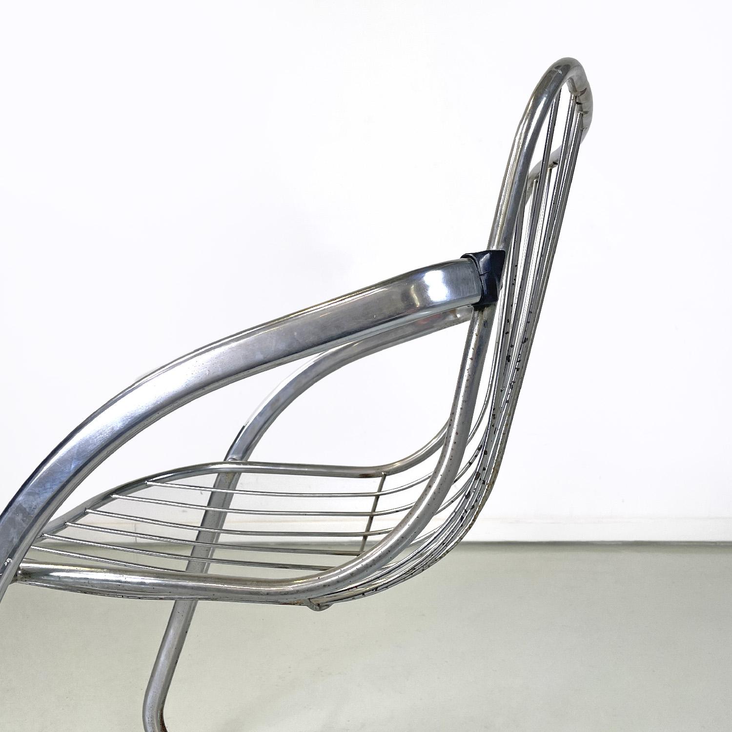 Steel Italian modern chair in curved tubular chromed steel, 1970s For Sale