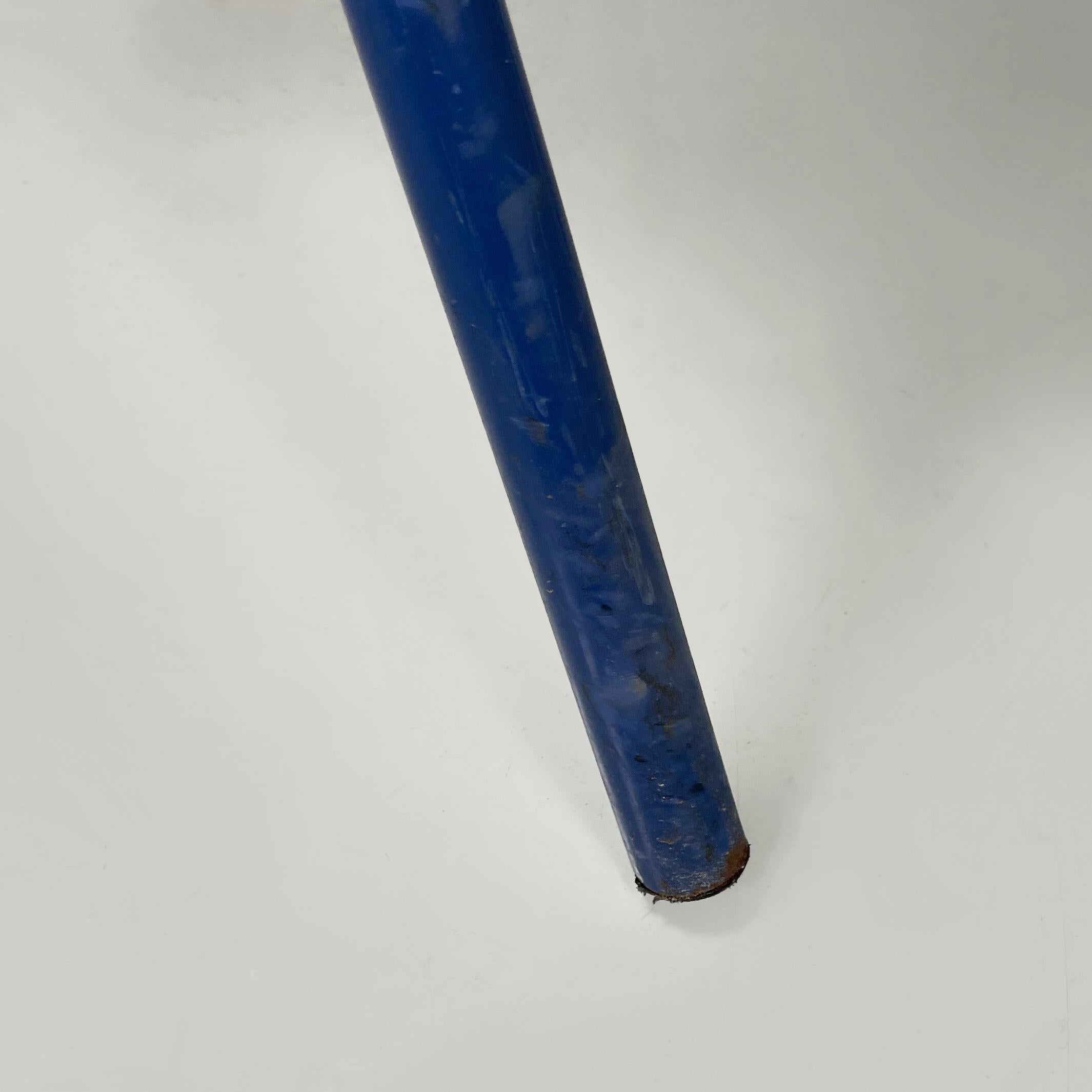 Italian modern Chair in wood and blue metal, 1970s For Sale 9