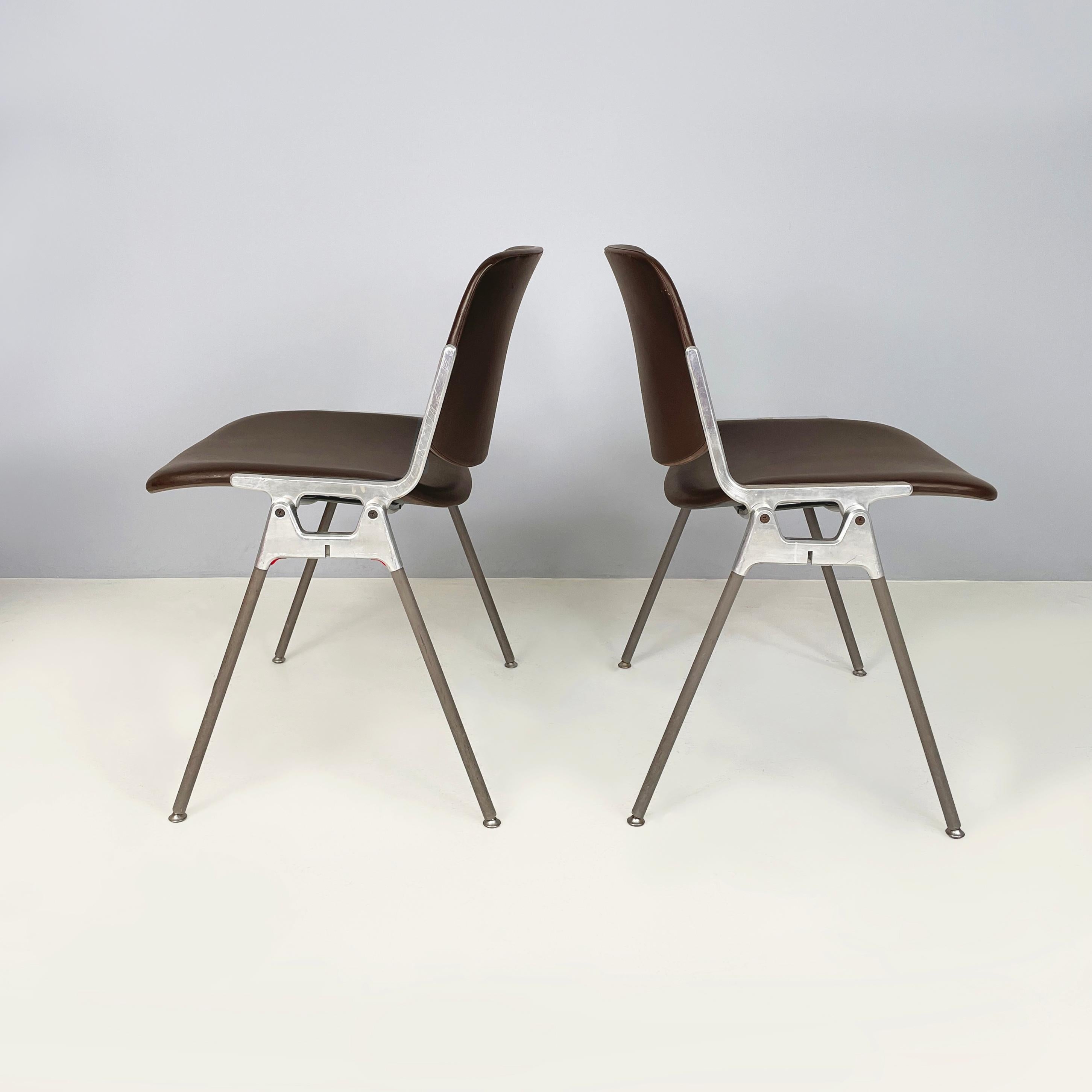 Moderne italienische Stühle der Moderne DSC von Giancarlo Piretti für Anonima Castelli, 1970er Jahre (Italian) im Angebot