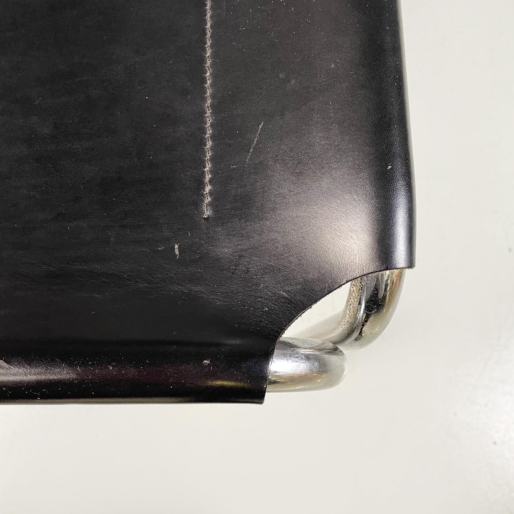Sedie moderne italiane in pelle nera e metallo tubolare, anni '80 in vendita 7