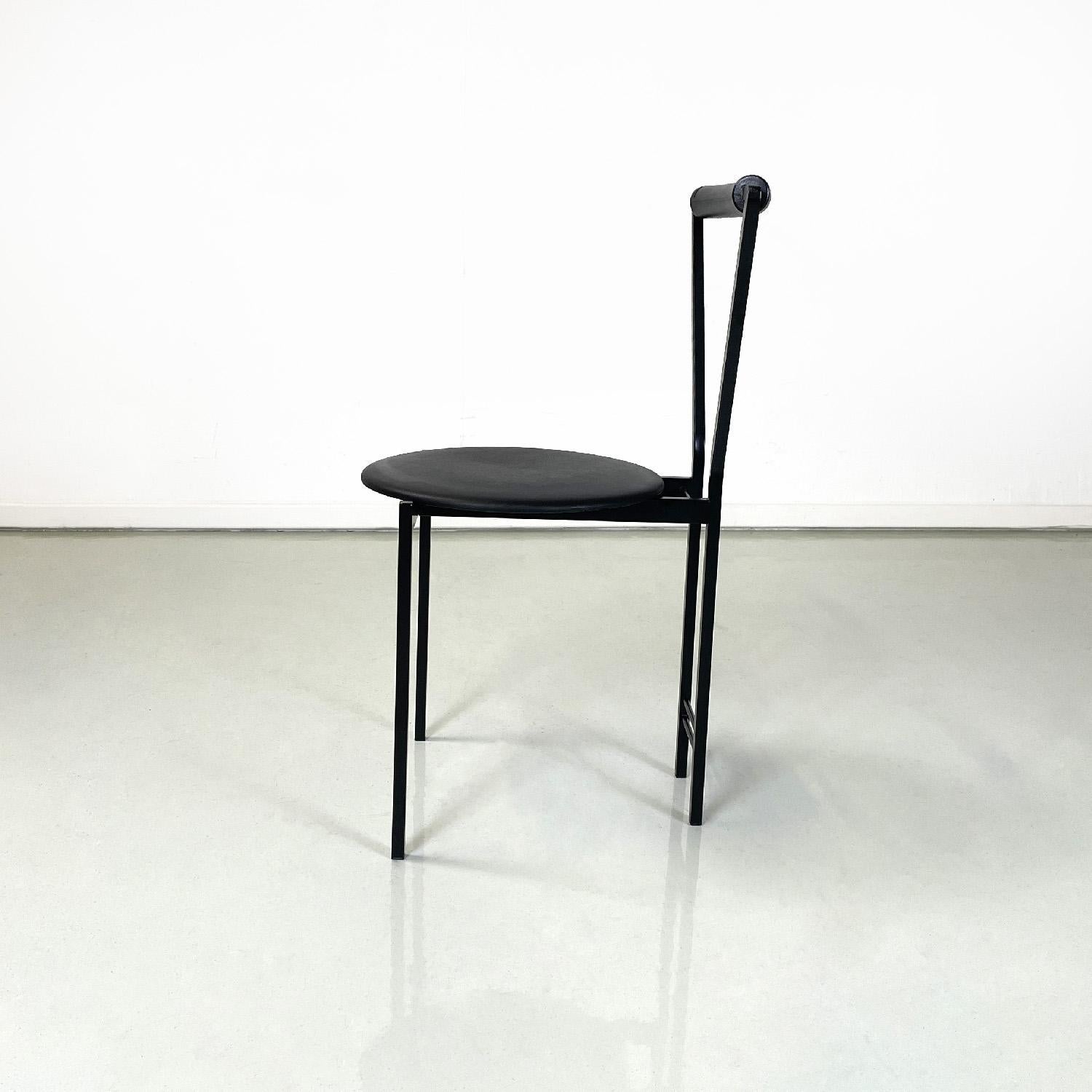 Late 20th Century Italian modern chairs in black metal and rubber, 1980s For Sale