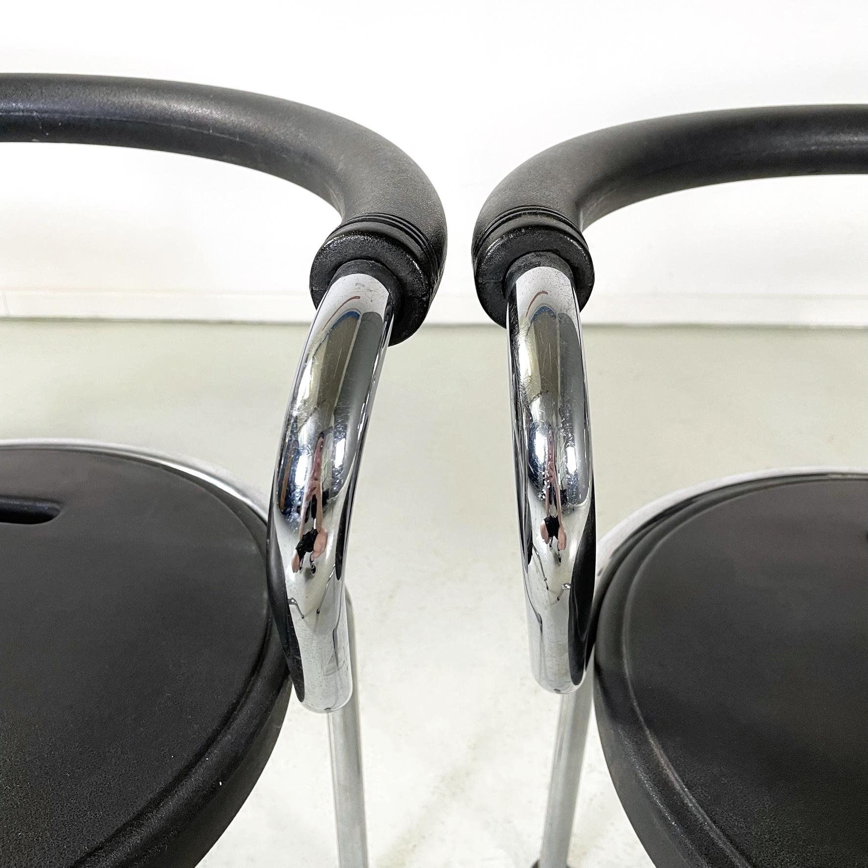 Italian Modern Chairs in Black Rubber and Metal by Airon, 1980s For Sale 1