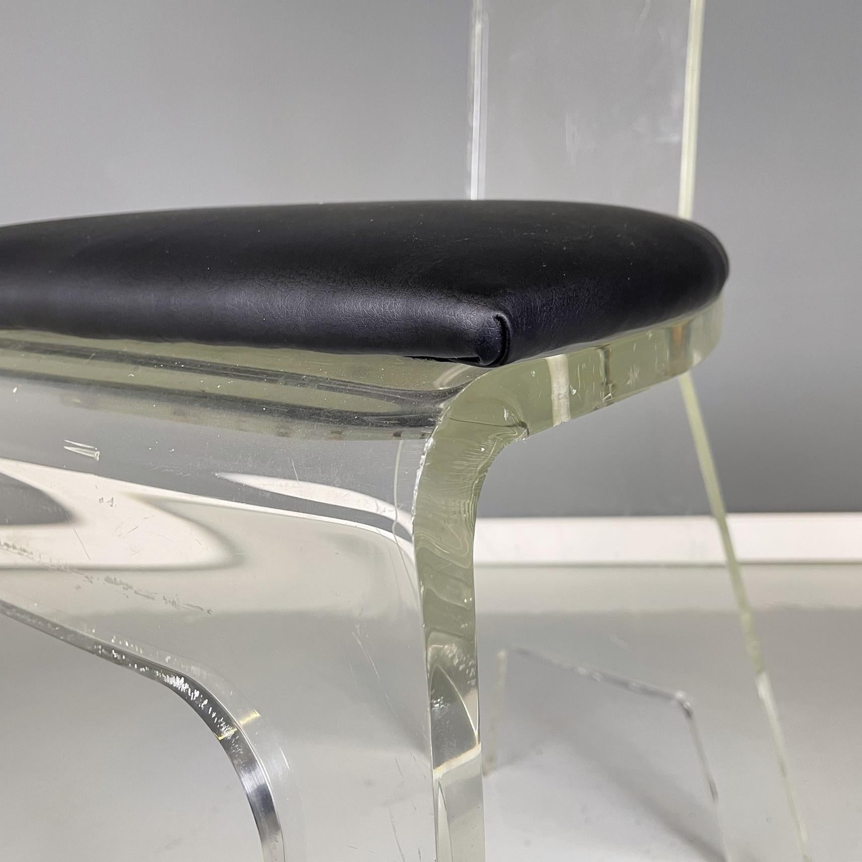 Italian modern Chairs in transparent thick plexiglass and black sky, 1980s For Sale 8