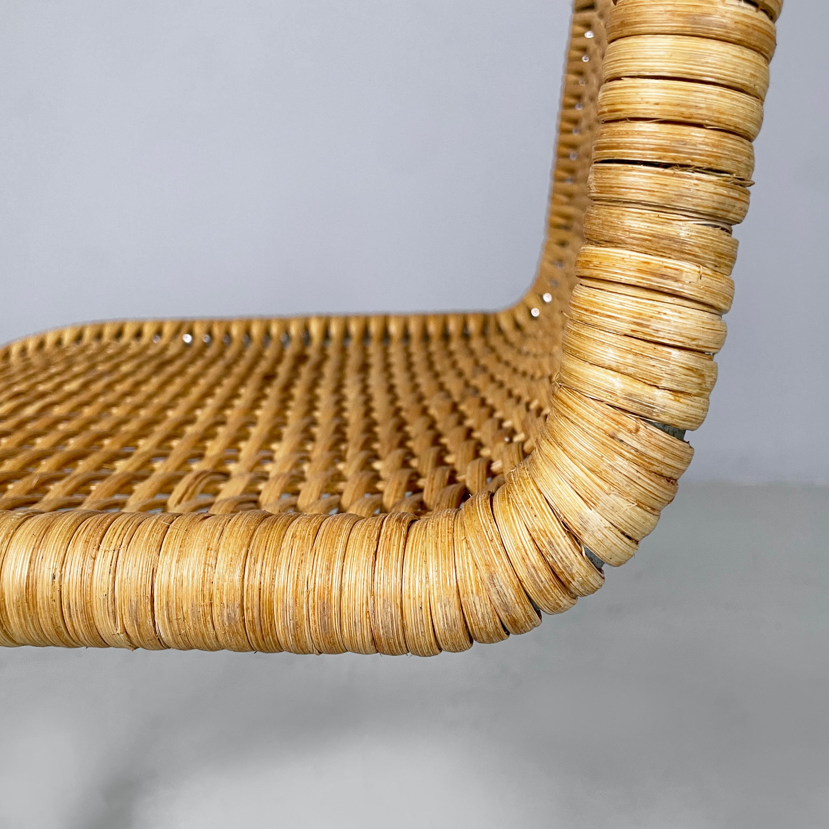 Italian modern chairs in woven straw and curved steel, 1970s For Sale 5
