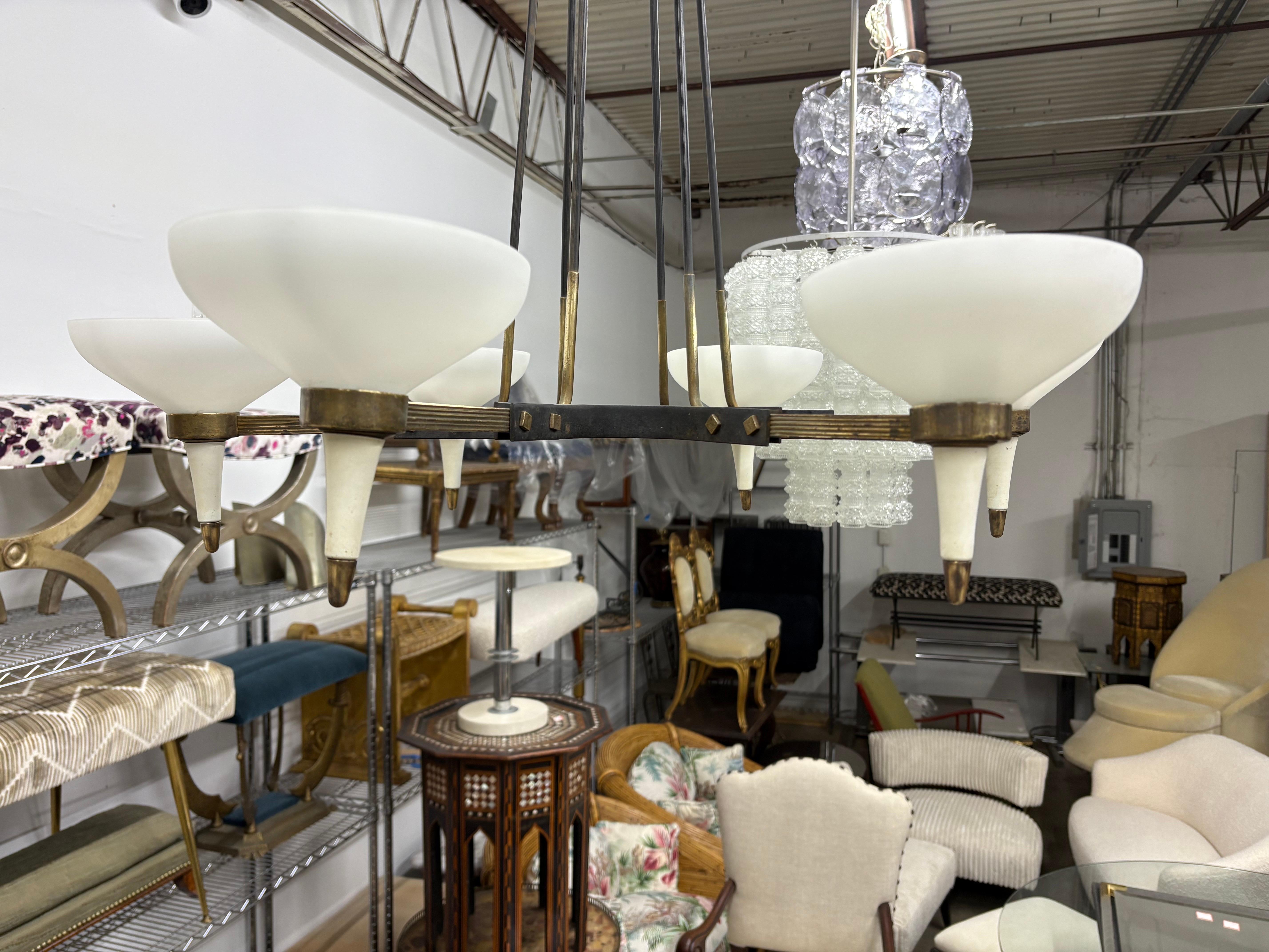 Italiano Lampadario moderno italiano di Stilnovo in vendita