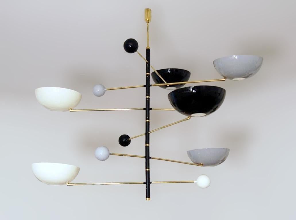 Lampadario moderno in ottone e smalto di Fabio LTD in vendita 4