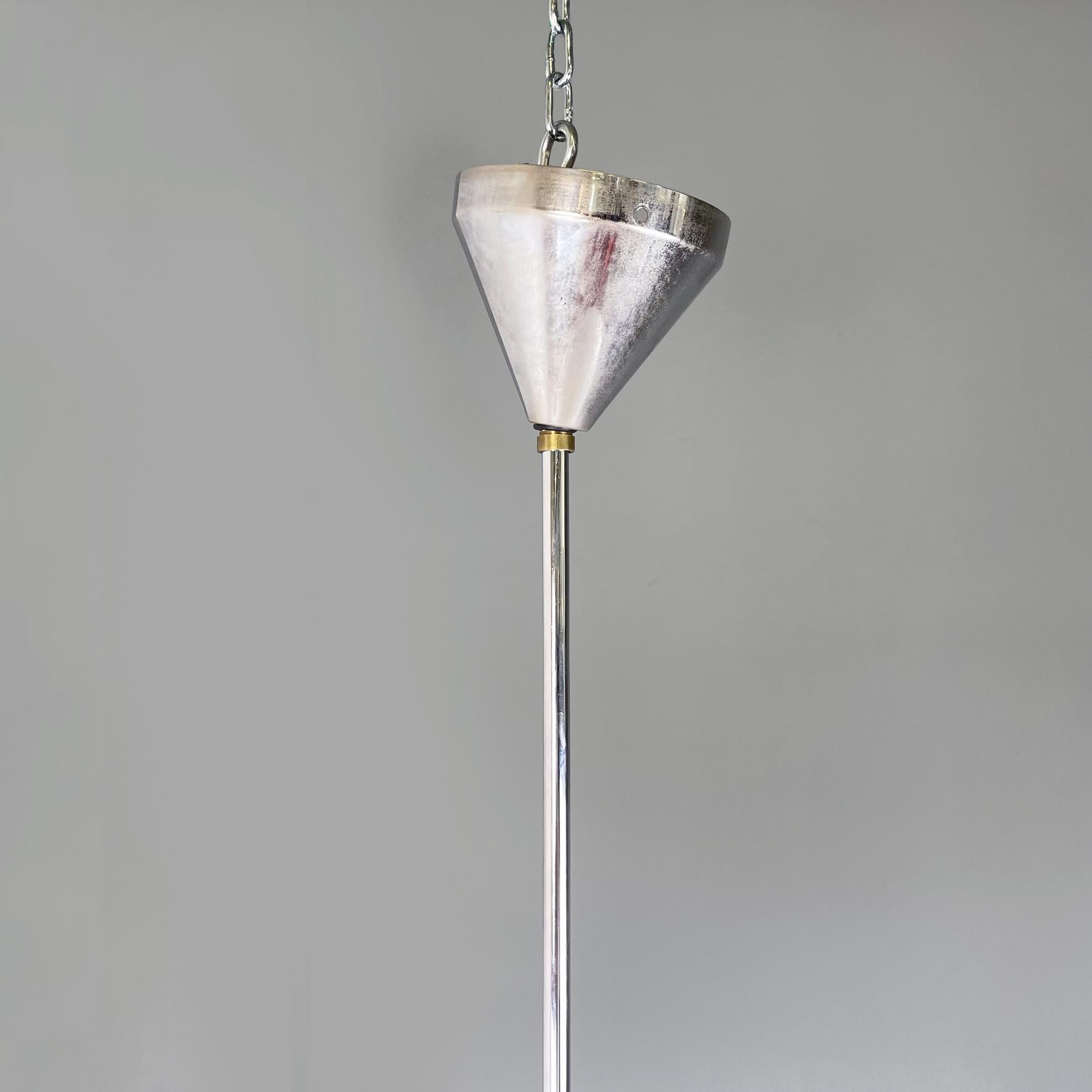 Italienischer moderner Kronleuchter aus Opalglas und verchromtem Metall, 1980er Jahre im Angebot 8