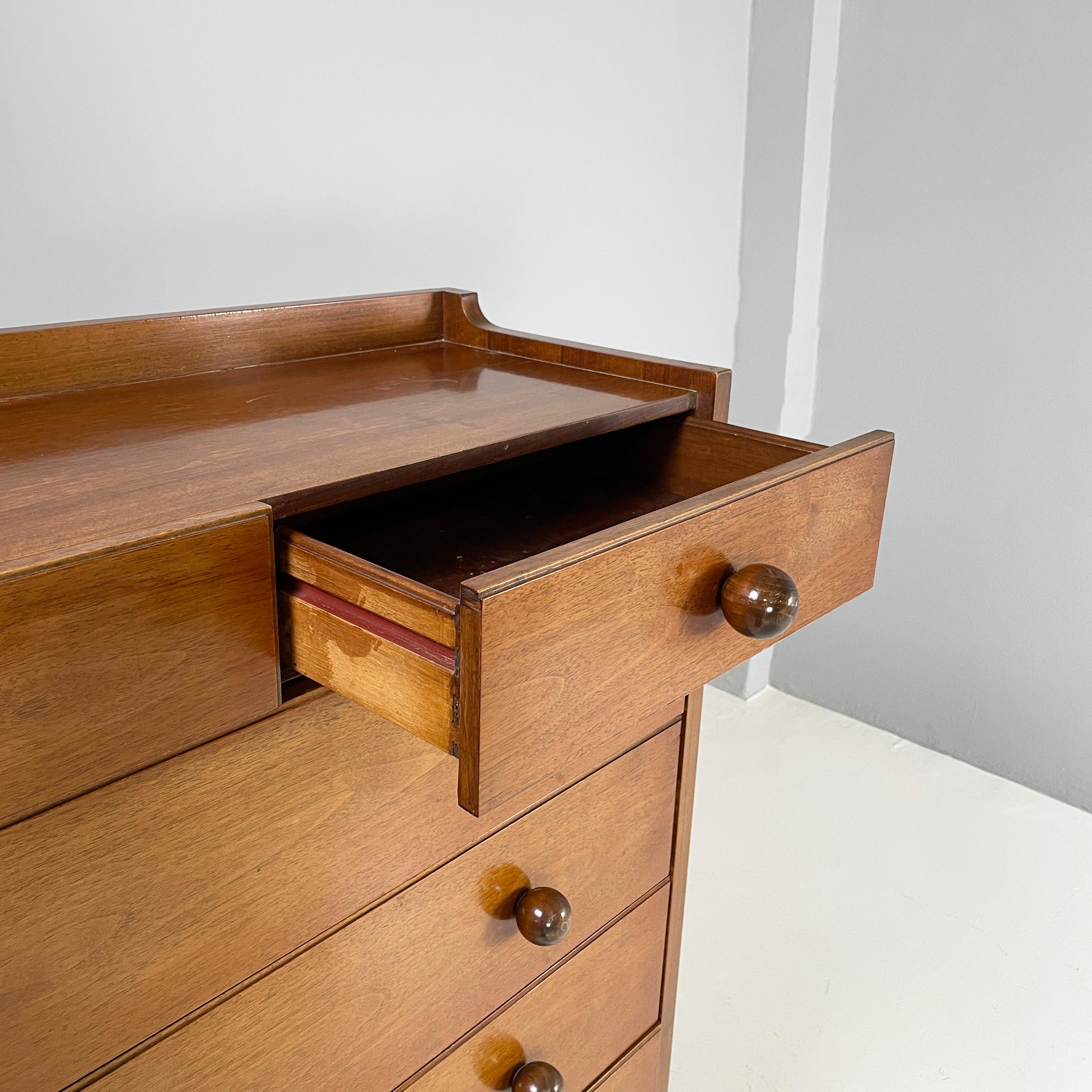 Italian modern Chest of drawers in wood with spherical handle, 1980s For Sale 1
