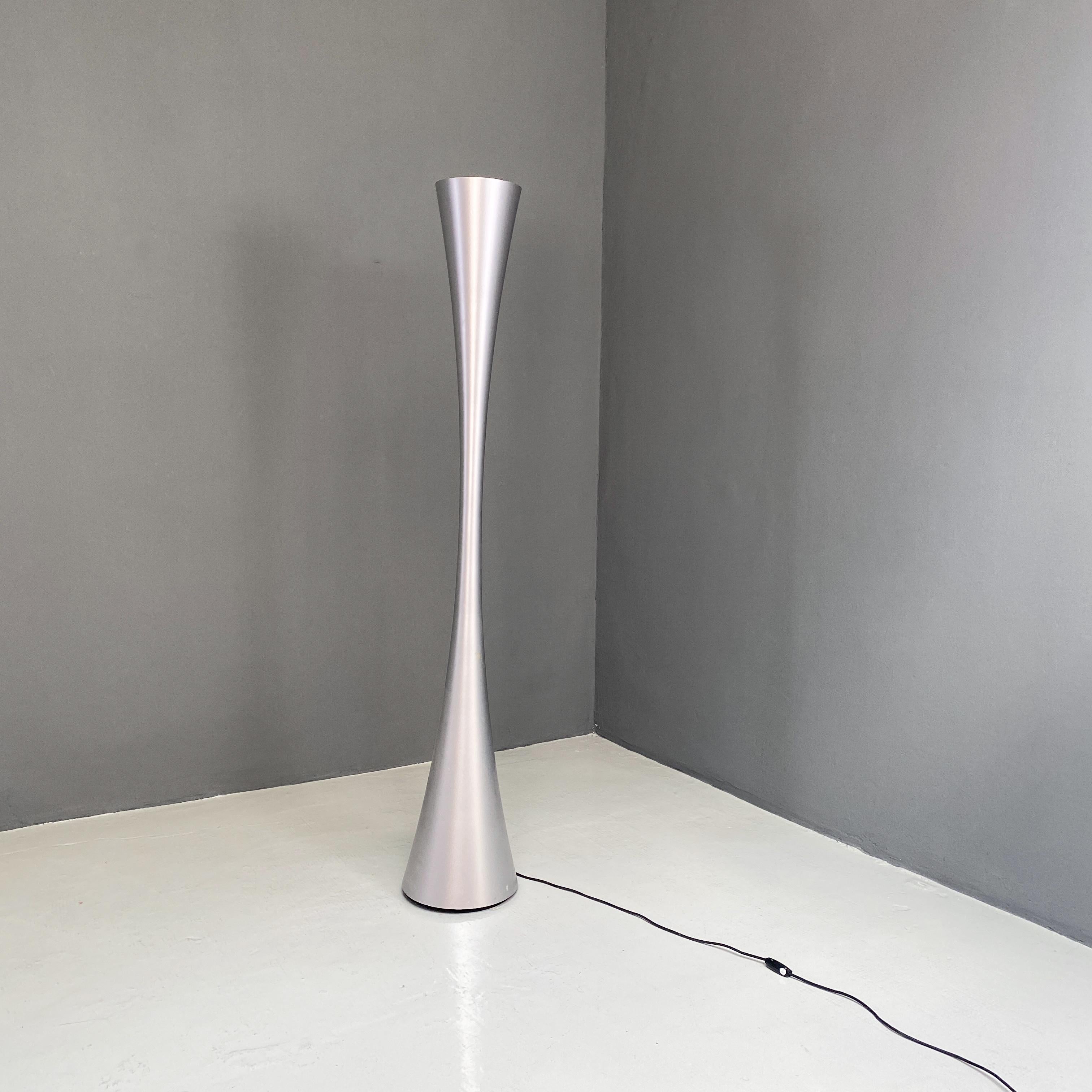 Italian Modern Chromed Flared Plastic Floor Lamp, 1990s In Good Condition For Sale In MIlano, IT
