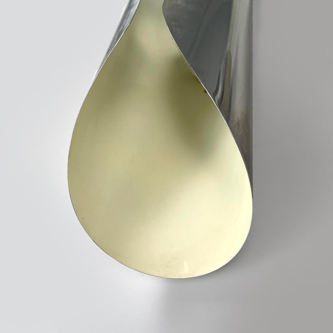Italian modern chromed metal and white cylindrical wall lamps, 1970s For Sale 11