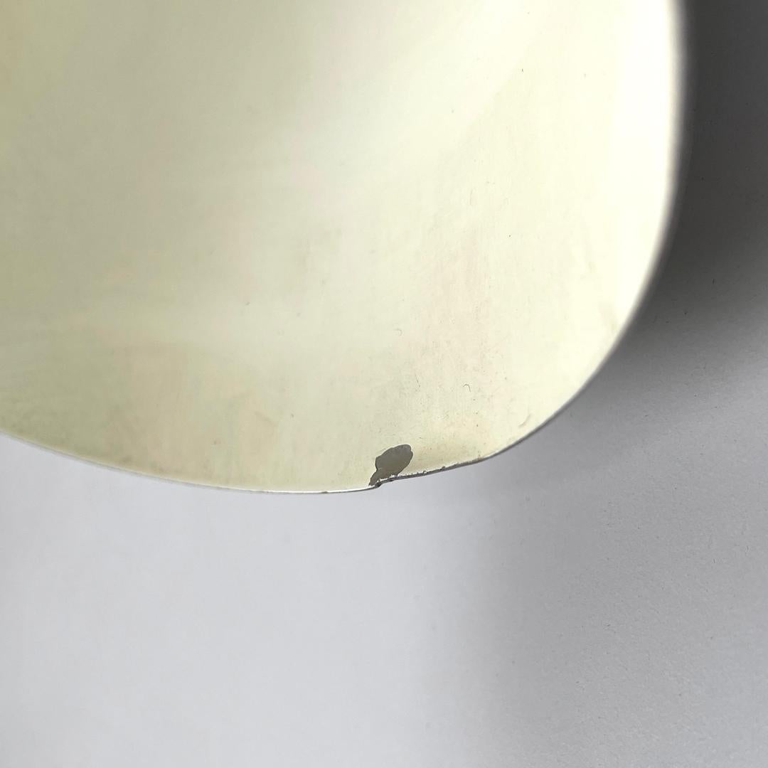 Italian modern chromed metal and white cylindrical wall lamps, 1970s For Sale 14
