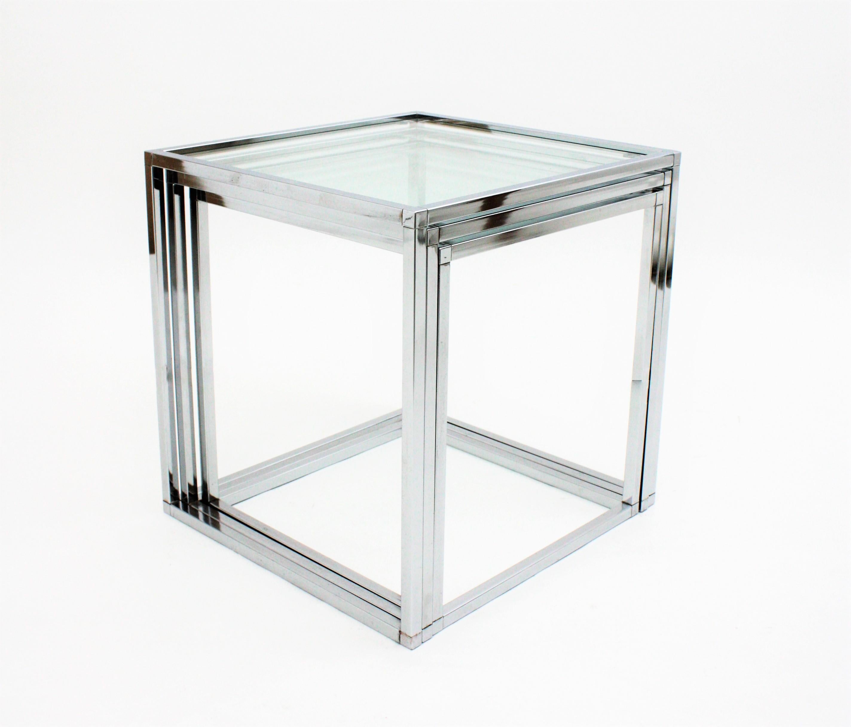 Italian Nesting Tables in Chromed Steel and Glass 10