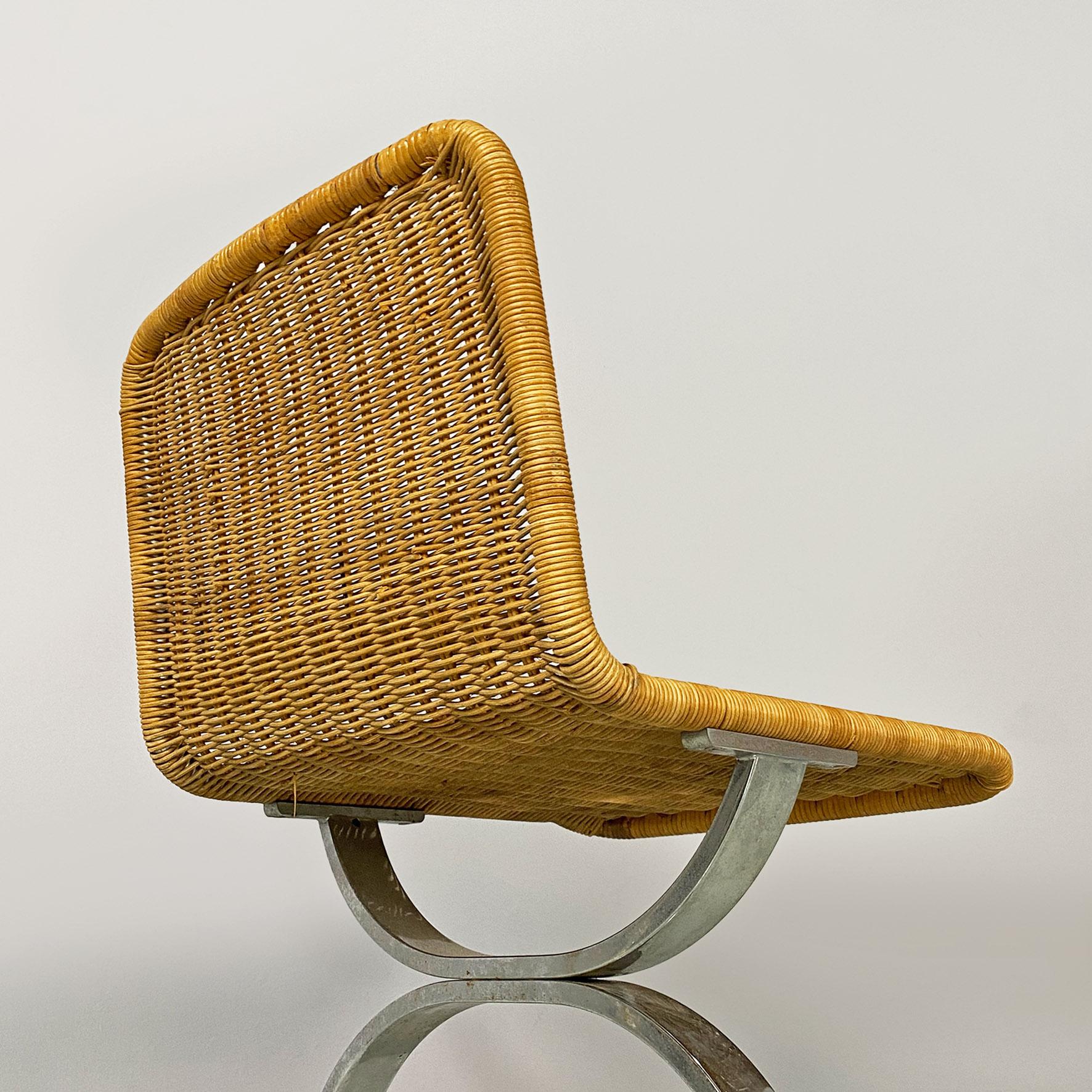 Italienische moderne Stühle aus verchromtem Stahl und Rattan, 1970er Jahre im Angebot 1