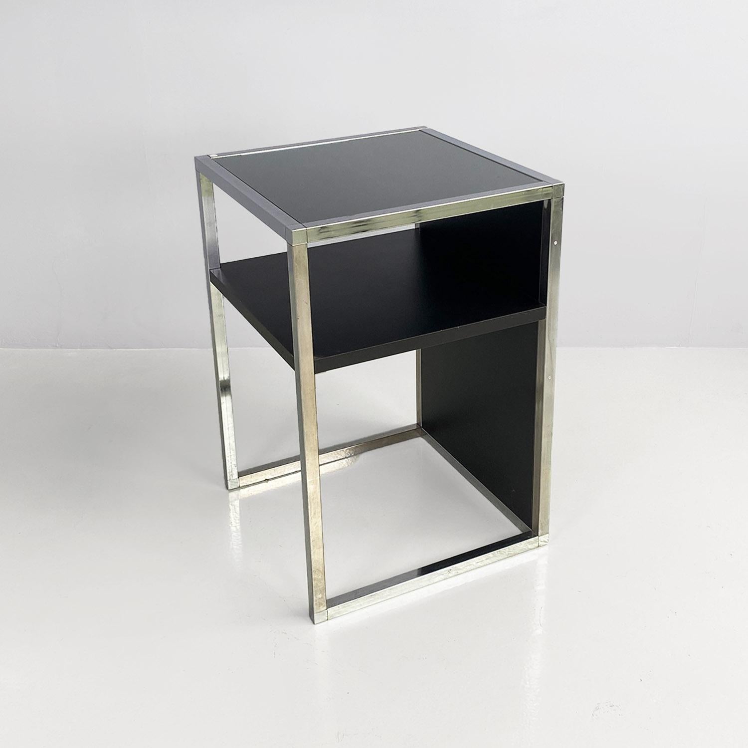 Italian modern chromed steel, wood and glass table for stereo and vinyls, 1990s In Good Condition For Sale In MIlano, IT