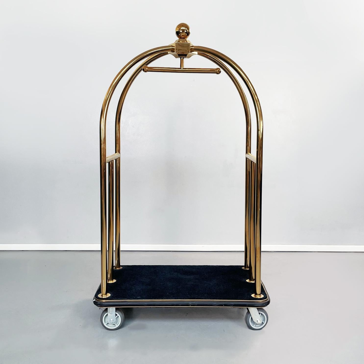 Mid-Century Modern Italian modern Classic Luggage cart in golden metal and black fabric, 1990s