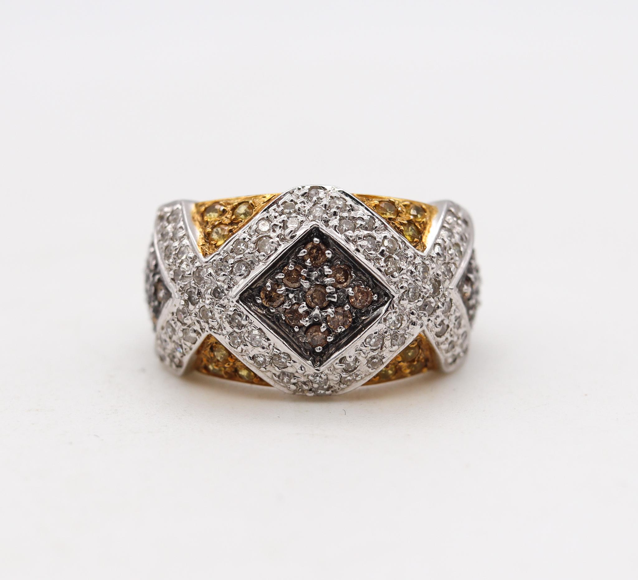 Italian Modern Cluster Band in 14Kt Gold with 1.84 Cts in Natural Color Diamonds For Sale 3