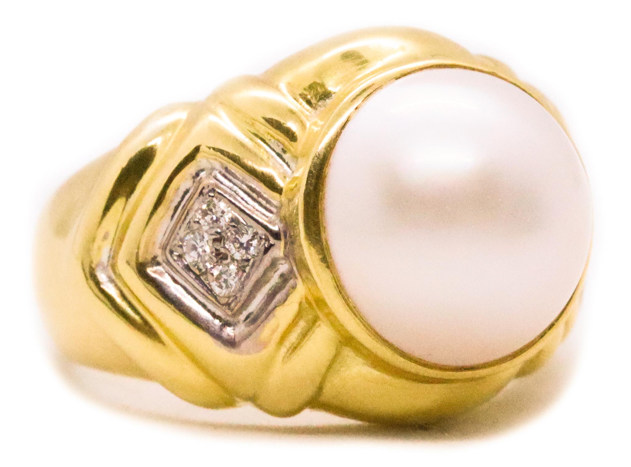 Italian Modern Cocktail Ring In 18Kt Yellow Gold With Diamonds And White Pearl For Sale