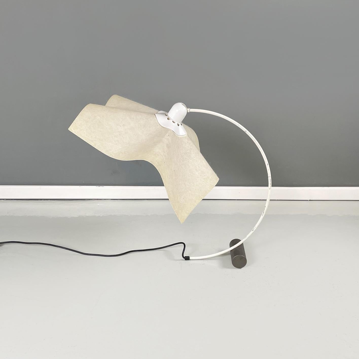 Italian Modern Cocoon Table Lamp Area Curva by Mario Bellini for Artemide, 1970s In Good Condition In MIlano, IT