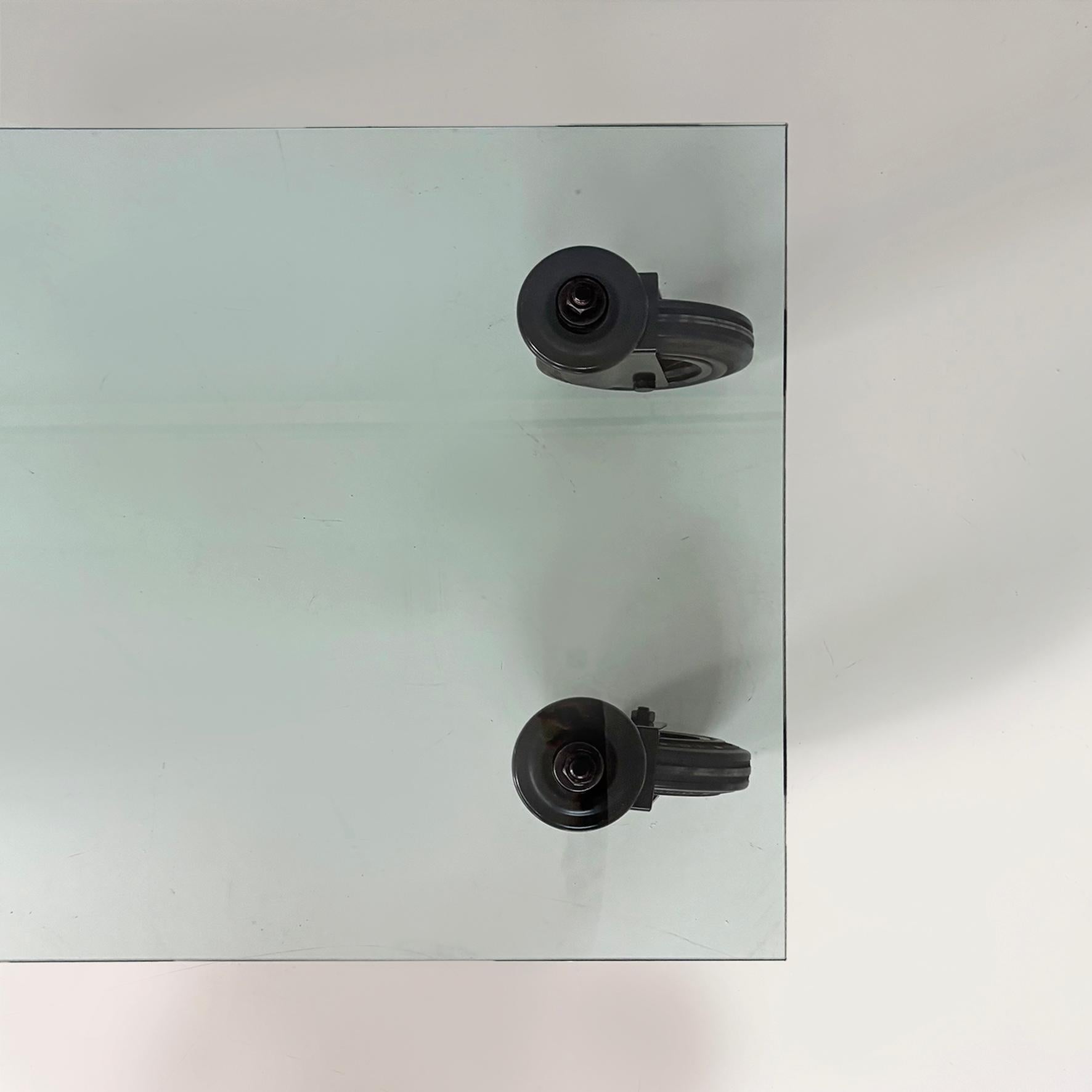 Metallo Tavolino da caffè moderno Tavolo con ruote di Gae Aulenti Fontana Arte, anni '80