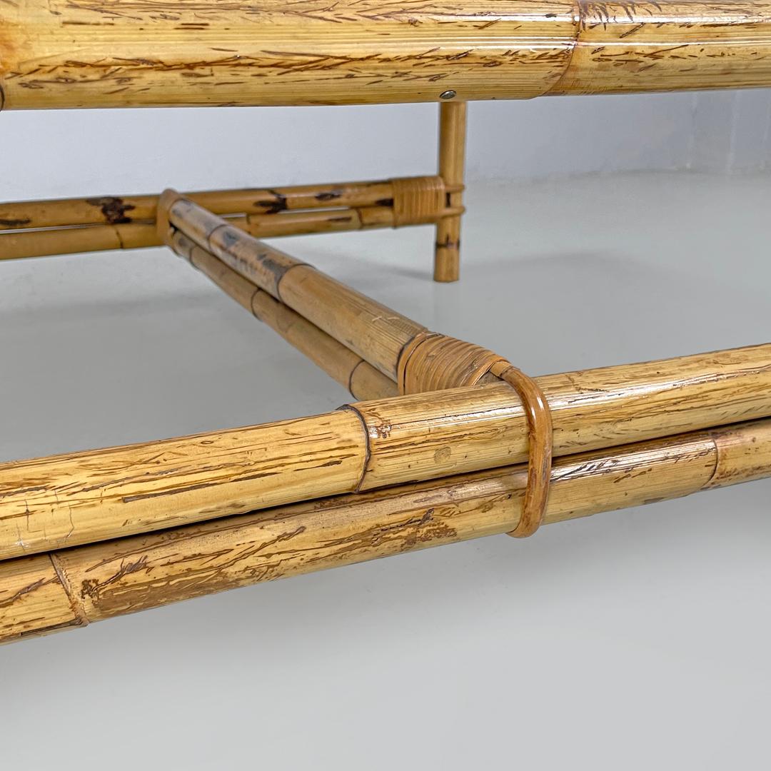 Italian modern coffe table with Vienna straw top and rattan structure, 1970s For Sale 11