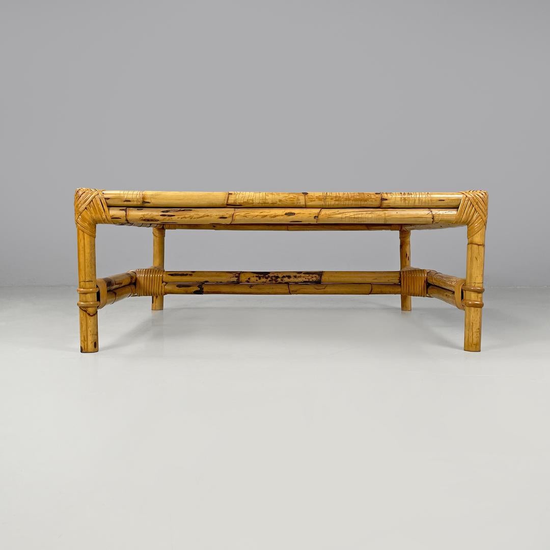 Late 20th Century Italian modern coffe table with Vienna straw top and rattan structure, 1970s For Sale
