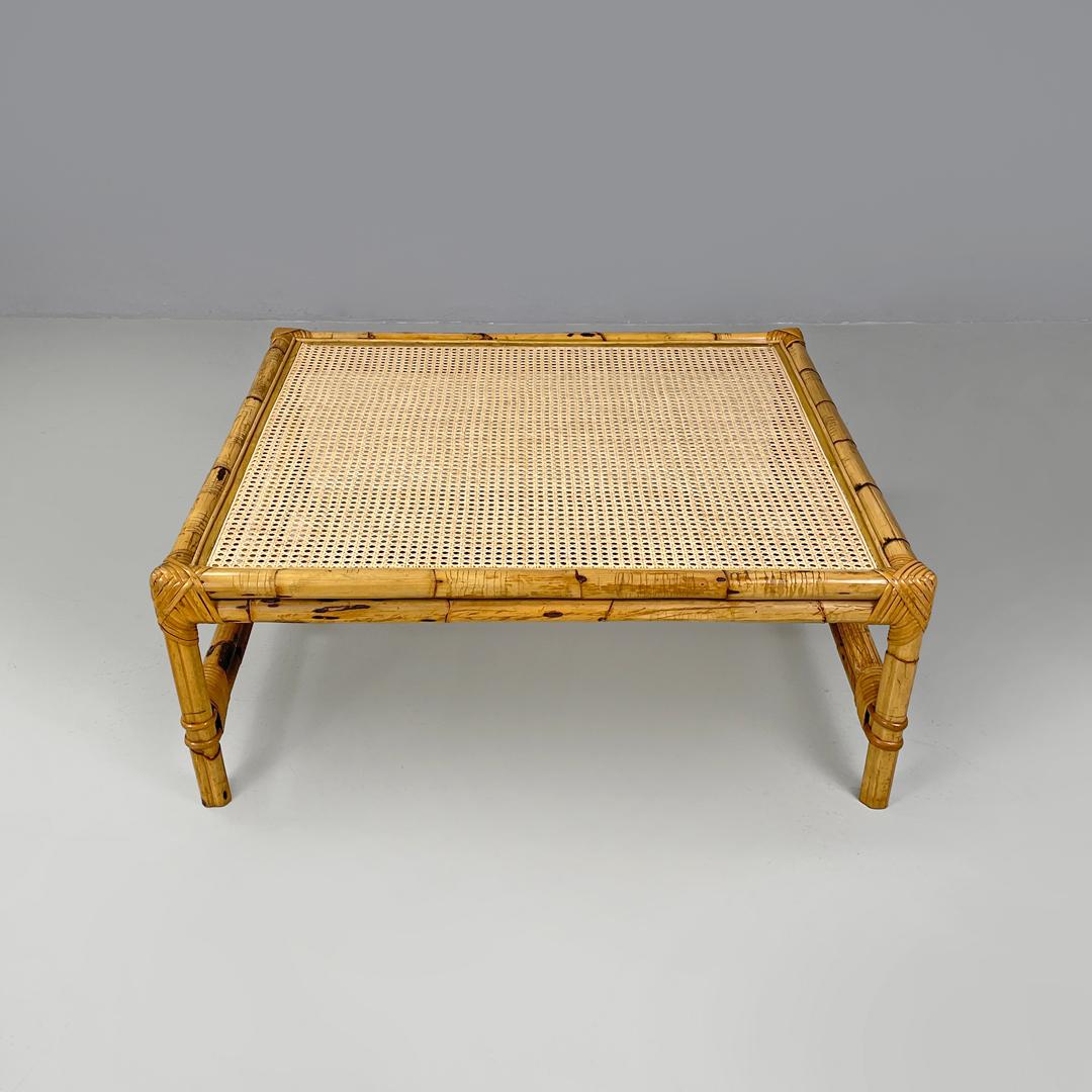 Straw Italian modern coffe table with Vienna straw top and rattan structure, 1970s For Sale