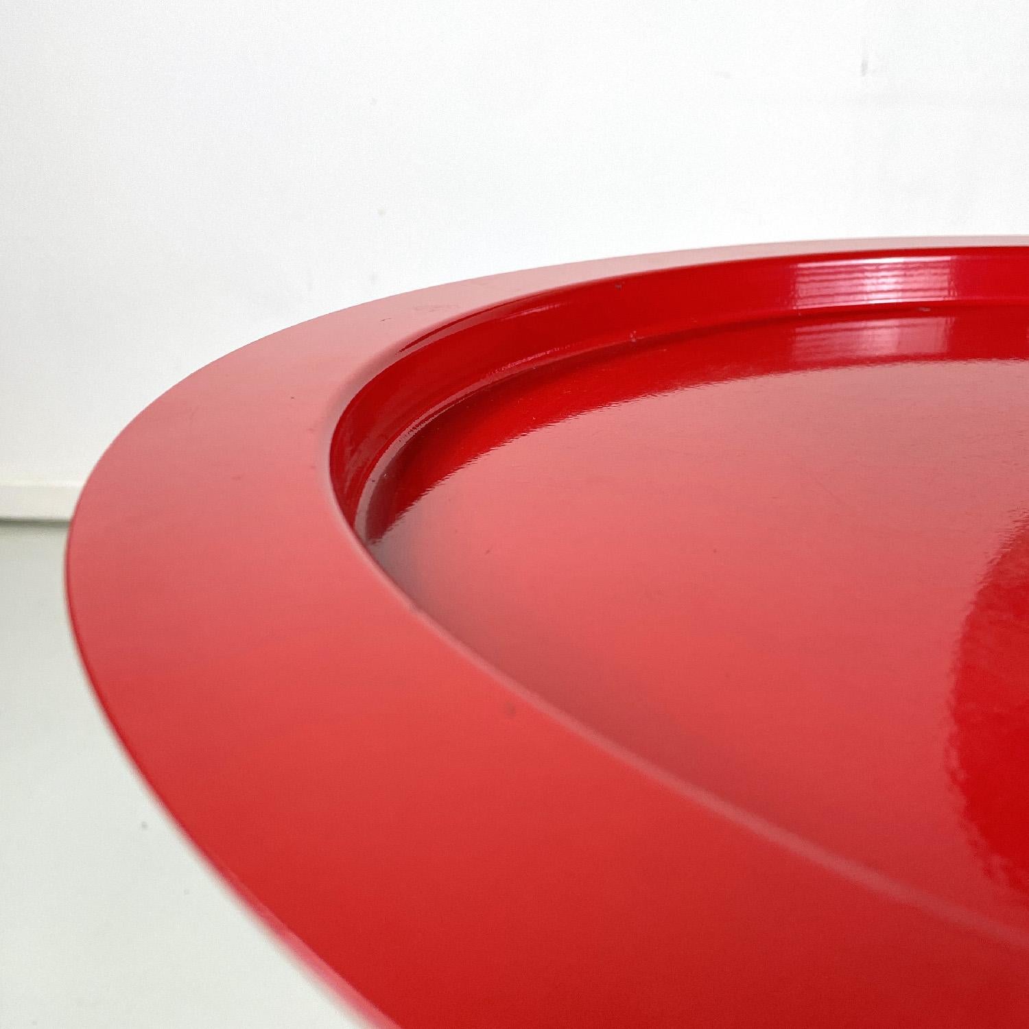 Modern Italian modern coffee table in red lacquered metal with removable top, 1980s 