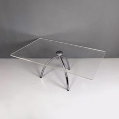 Italian modern coffee table transparent plexiglass and aluminum structure, 1980s