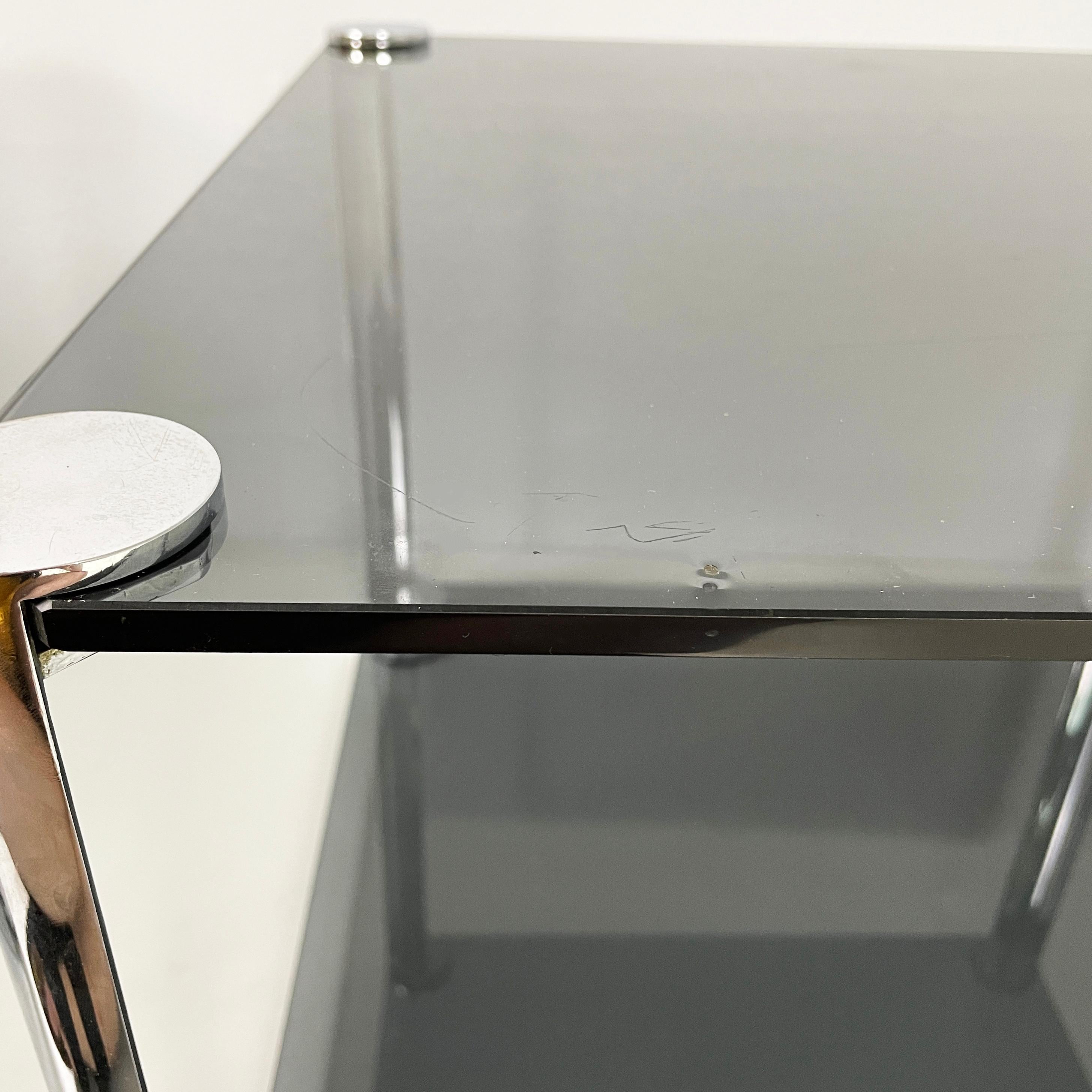 Tables basses italiennes modernes en verre fumé et métal chromé, années 1980 en vente 6