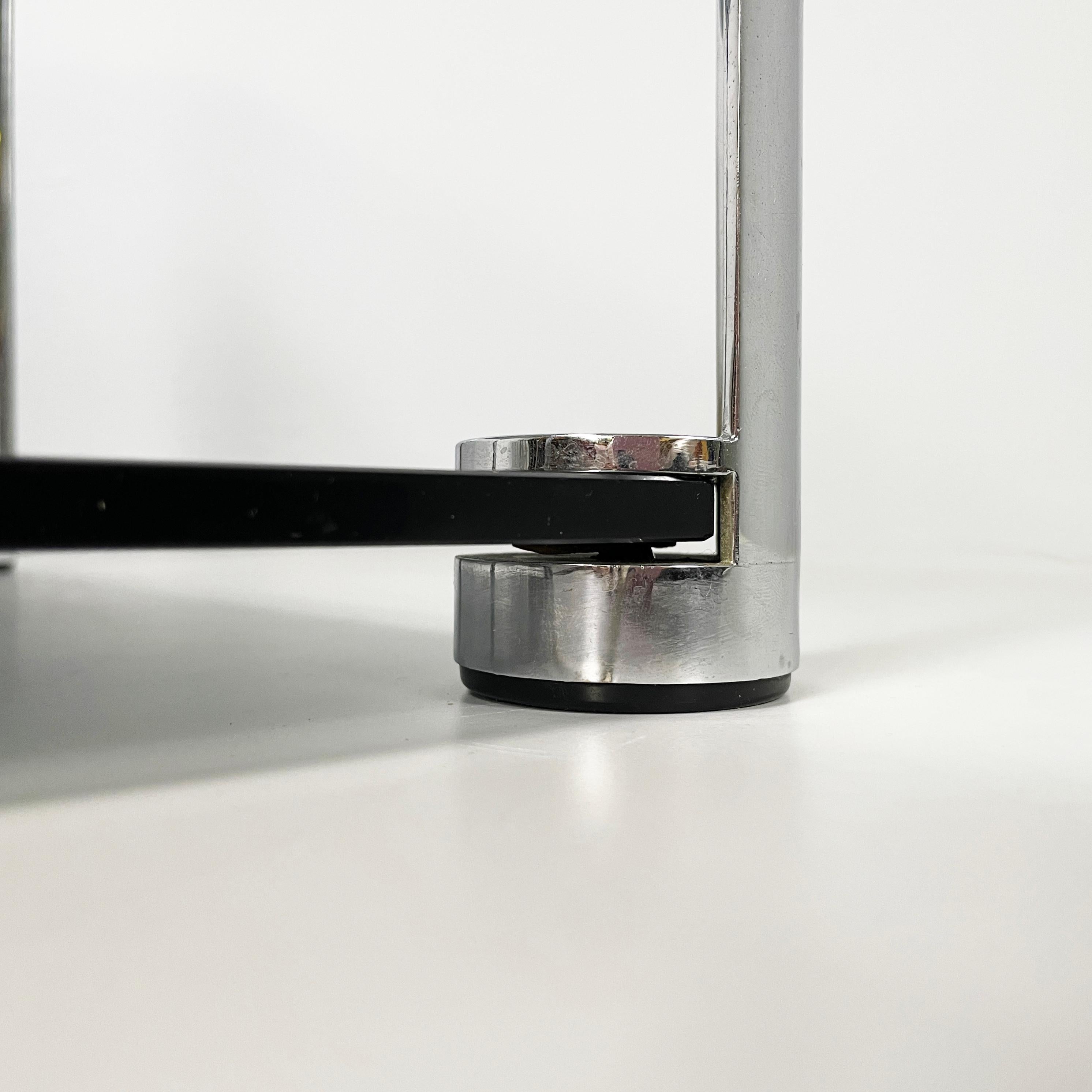 Tables basses italiennes modernes en verre fumé et métal chromé, années 1980 en vente 12