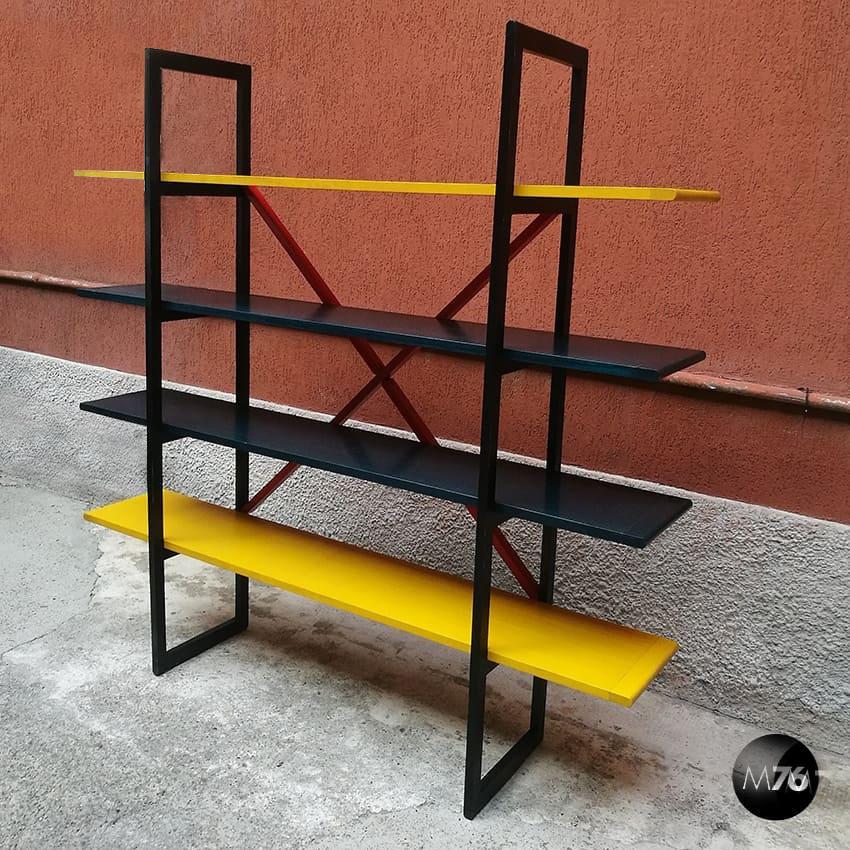 Italian modern colored solid wood bookcase, 1980s
Solid wood bookcase painted in black, yellow, blue and red.
In perfect condition.
Measures: 172 x 38 x 172 H cm.