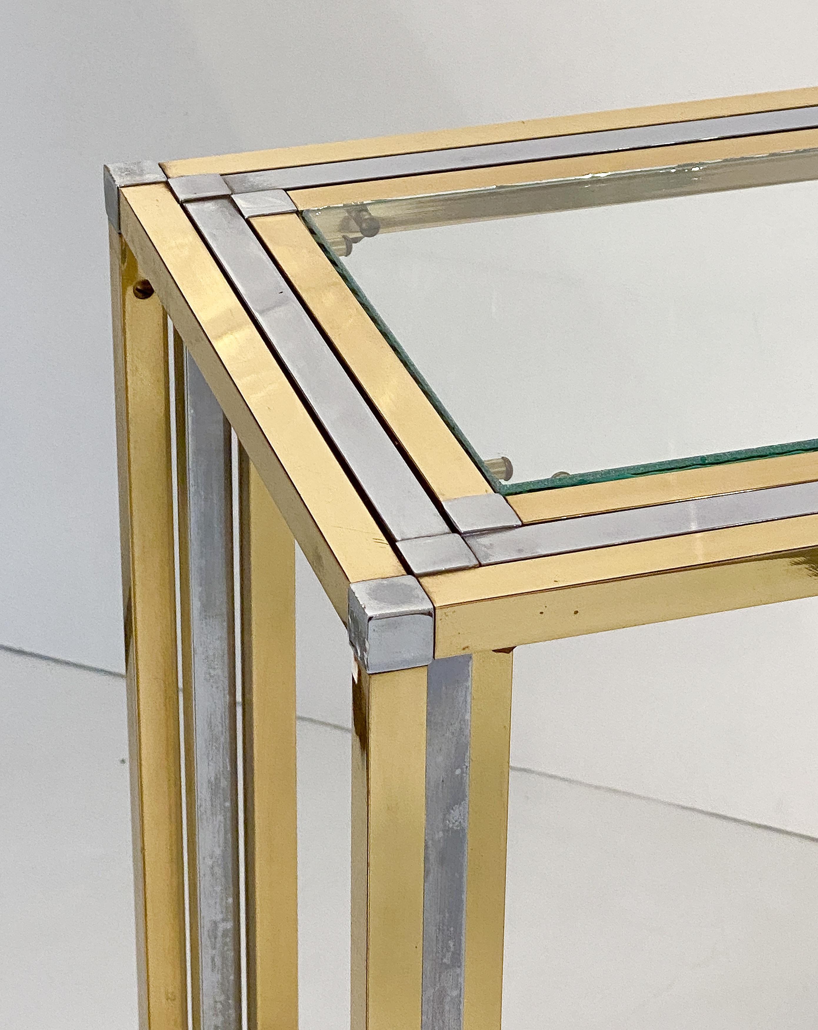 Italian Modern Console Table of Brass, Chrome, and Glass by Romeo Rega For Sale 4