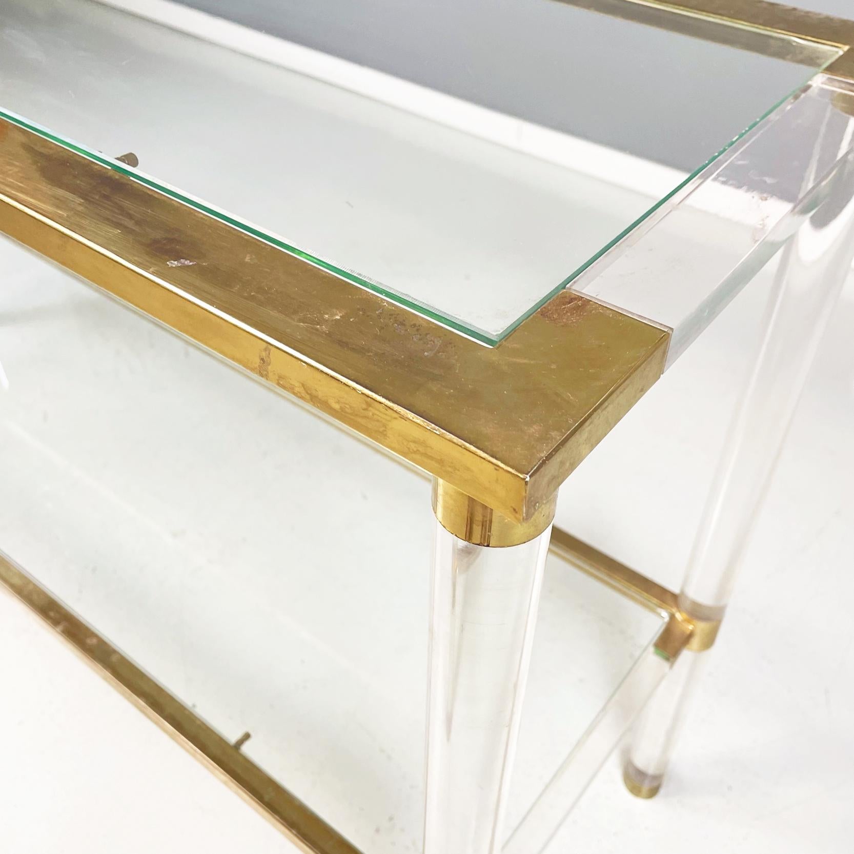 Late 20th Century Italian Modern Console with 2 Shelfs in Plexiglass, Glass and Brass, 1970s